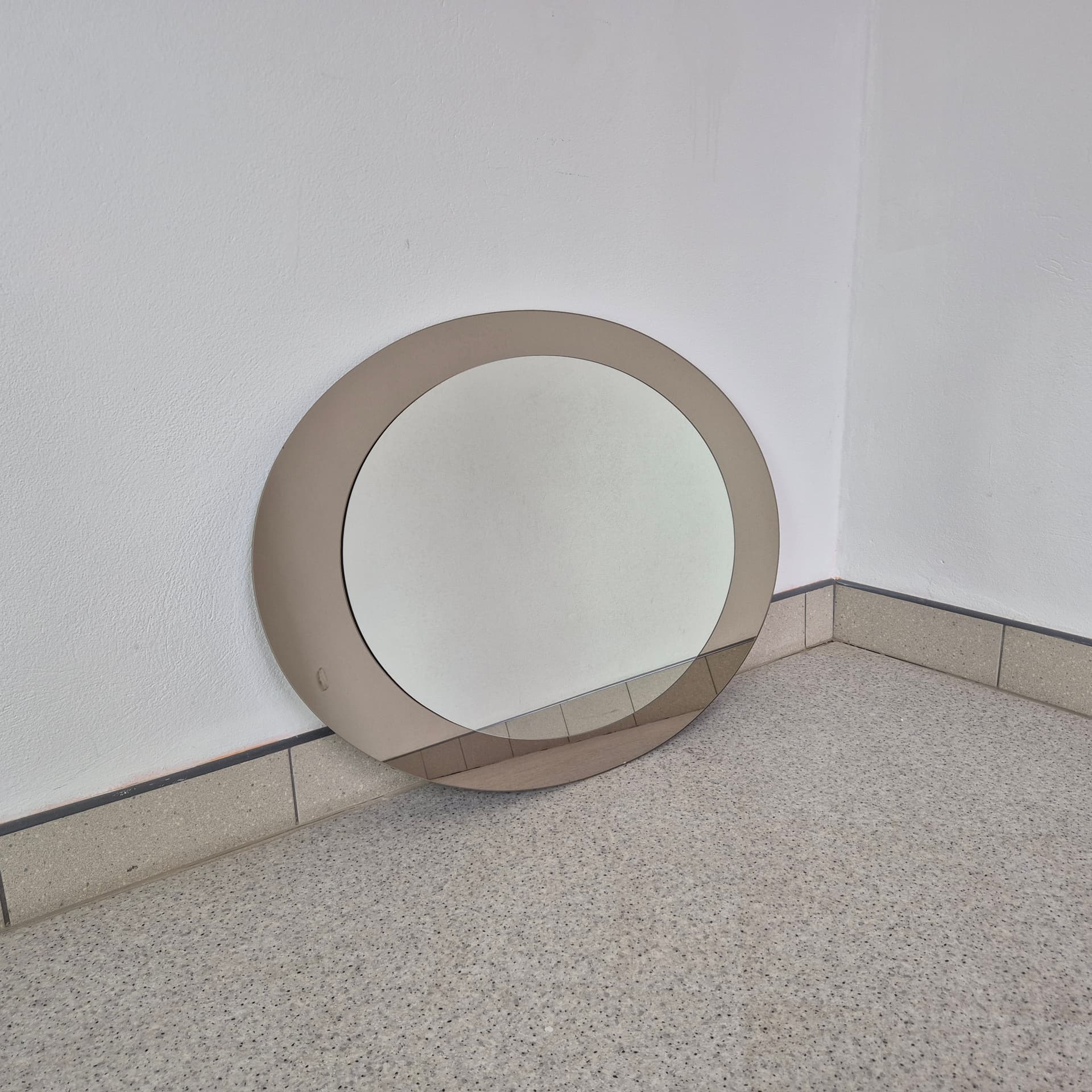 Wall mirror, grey glass, by A. Lupi, Luxor Cristal, Italy, 1980s. - 229004