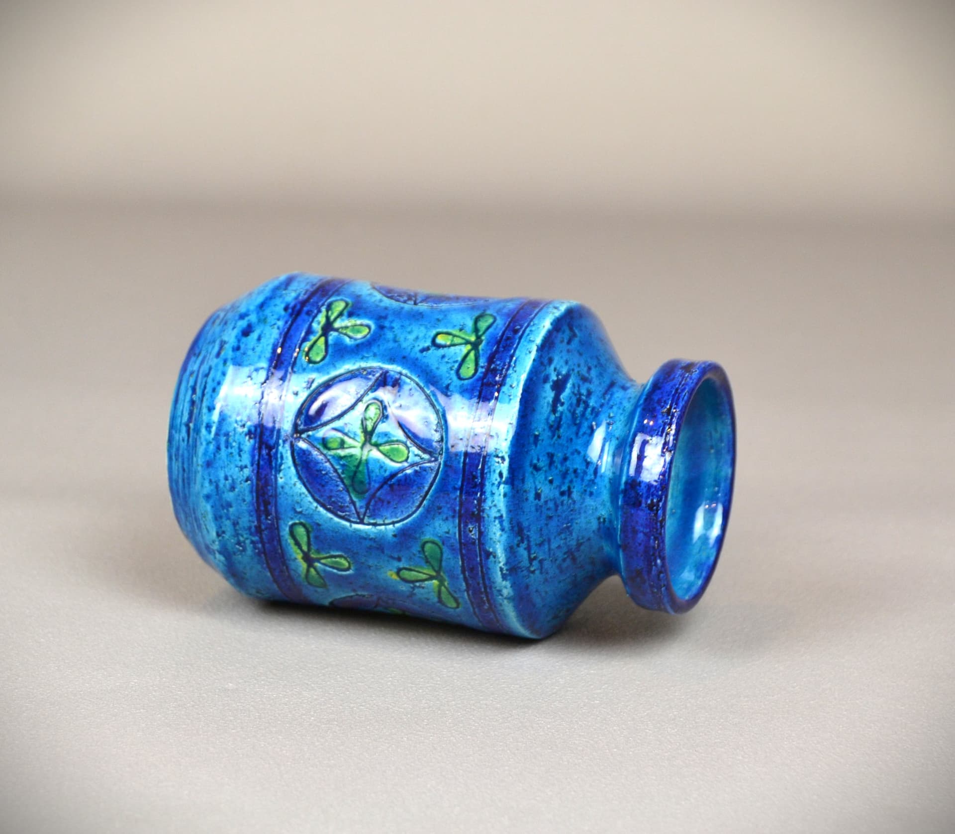 Wazon Blue Rimini, ceramika niebieska, proj. A. Londi, Bitossi, Włochy, lata 60. - 70