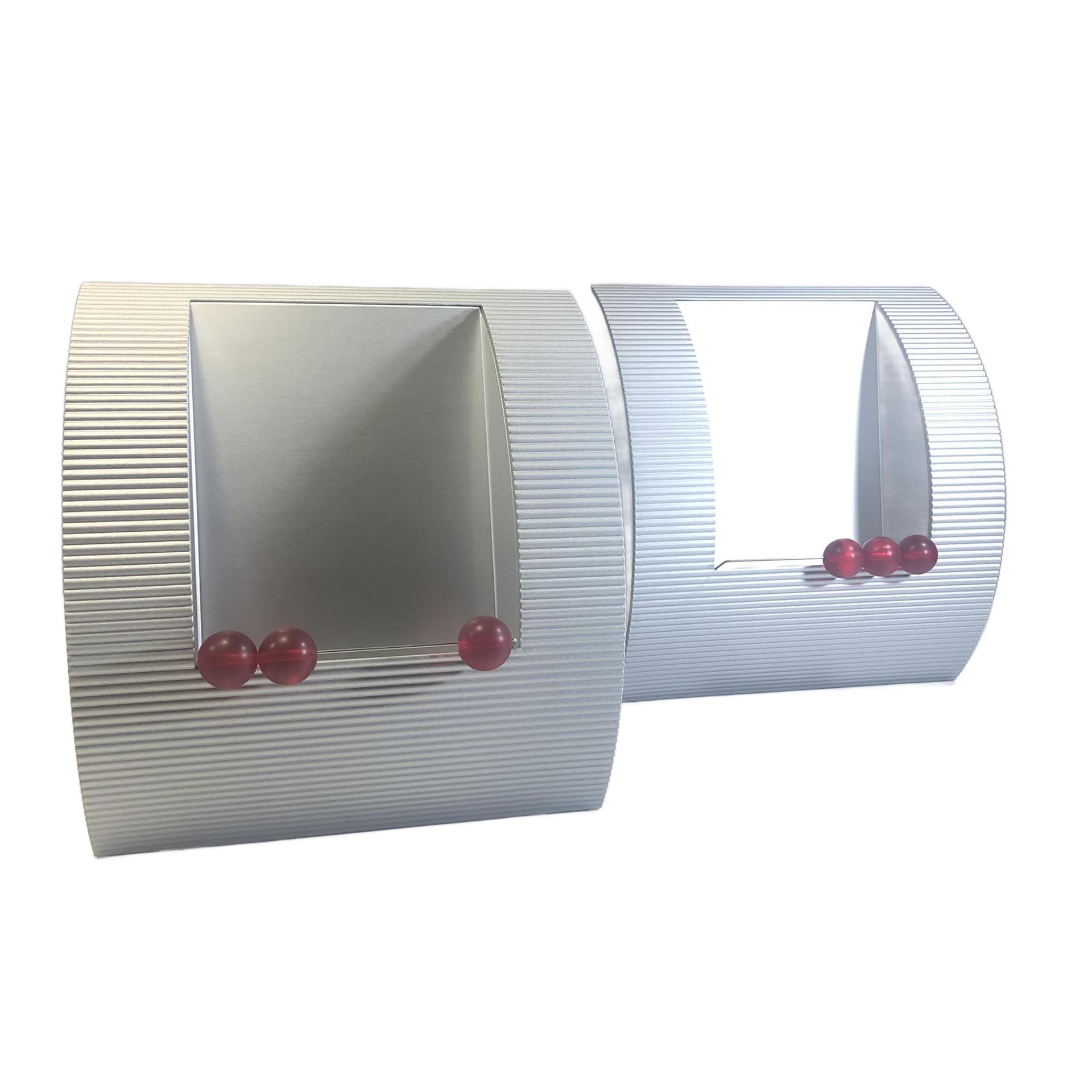 Para kinkietów, srebrny, aluminium, proj. J. Medebach, Belux, Szwajcaria, lata 90.