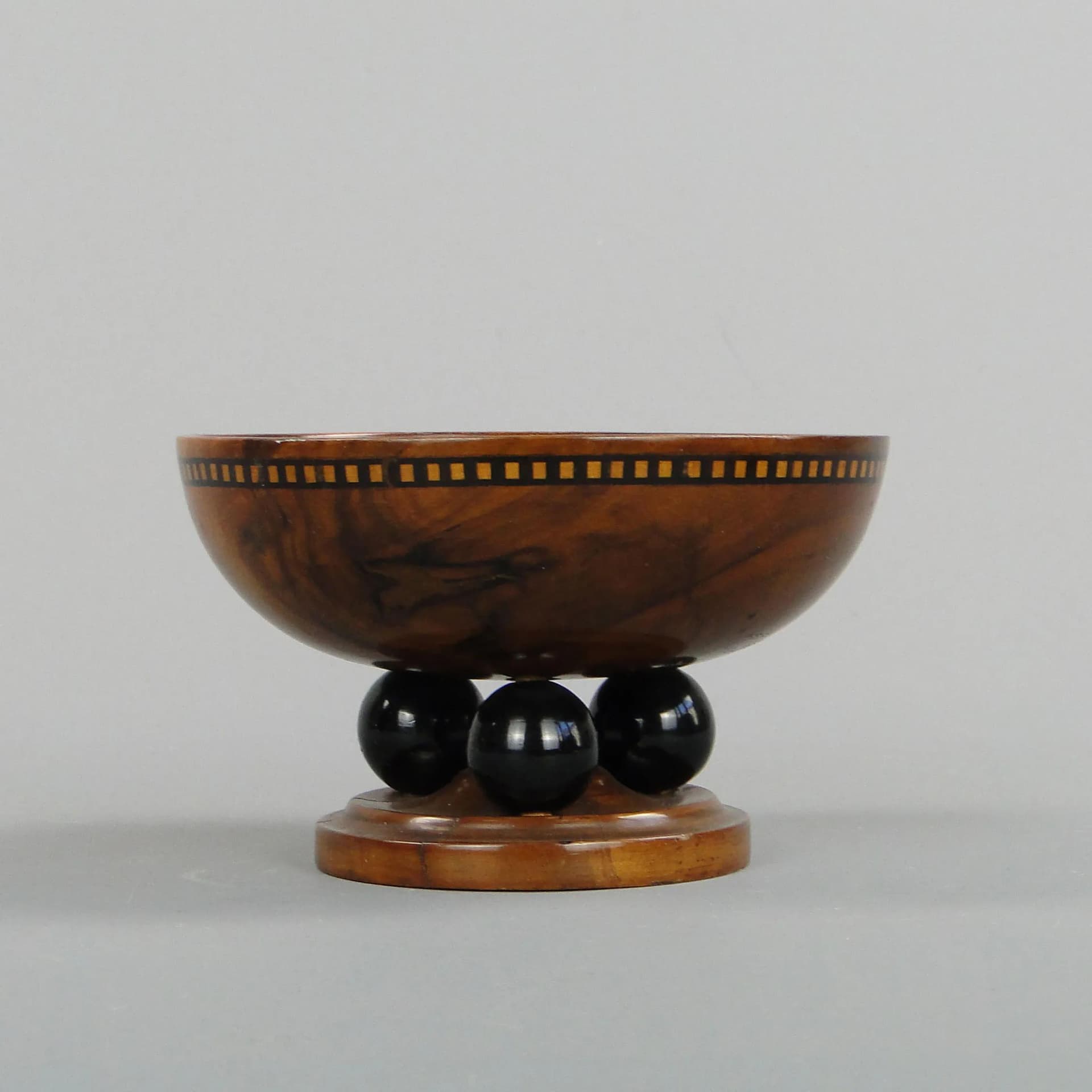 Biedermeier tazza, walnut brown, Austria, 19th c. - 16946