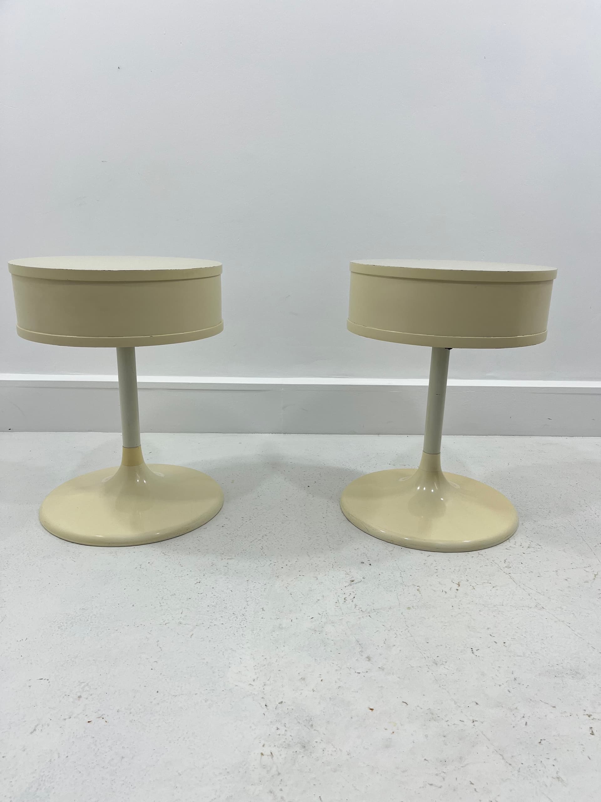 Para stolików Tulipan Space Age, beżowy, plastik, Lusch Erzeugnis, Niemcy, lata 70. - 229818