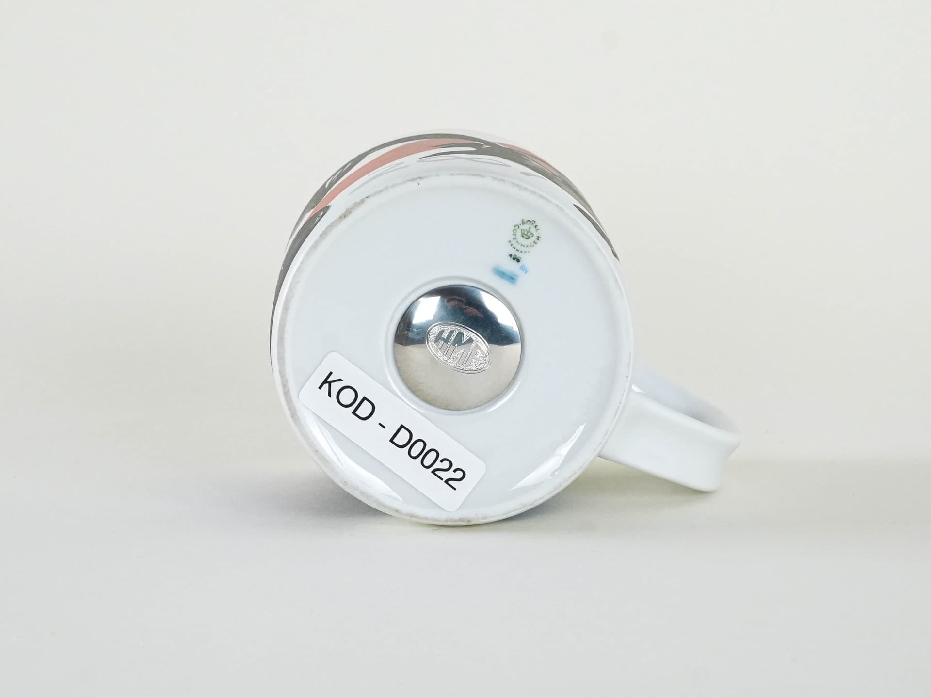 Kubek rocznicowy, multikolor, porcelana, proj. M. Andersen, Royal Copenhagen, Dania - 230138