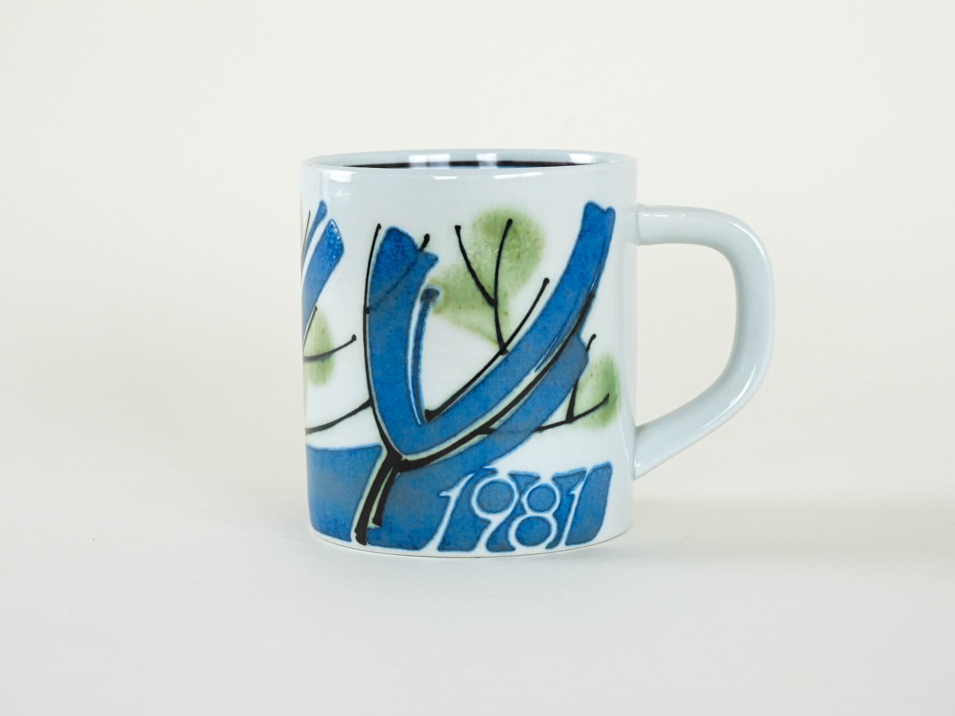 Mug, multicolor porcelain, by M. Andersen, Royal Copenhagen, Denmark, 1980s. - 230238