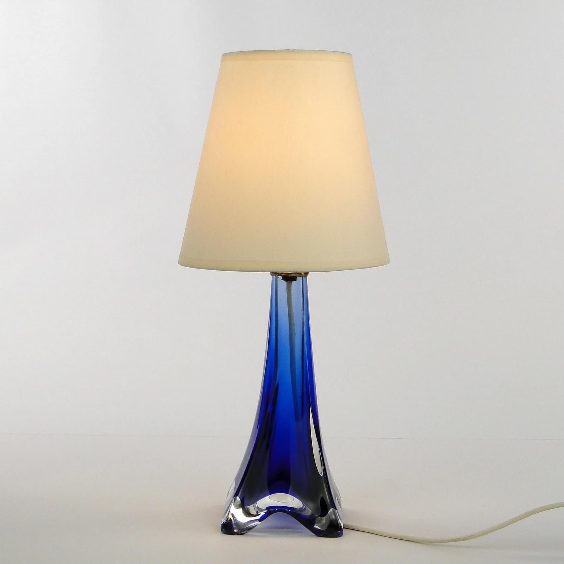 Lampa stołowa Val St Lambert, szkło niebieski, Belgia, lata 60. - 17178