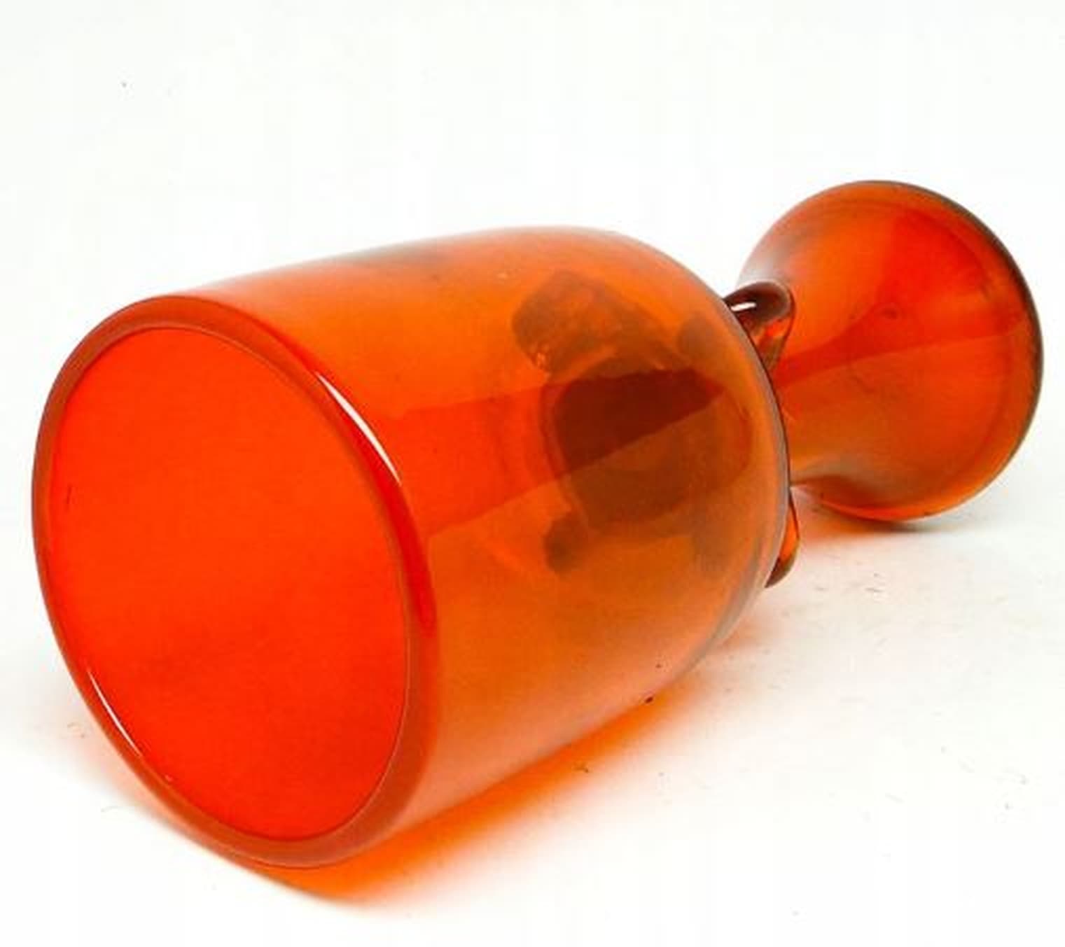 Kielich krakowski, mid-century modern, szkło czerwone, proj. J. Słuczan-Orkusz, Polska, lata 70. - 231009