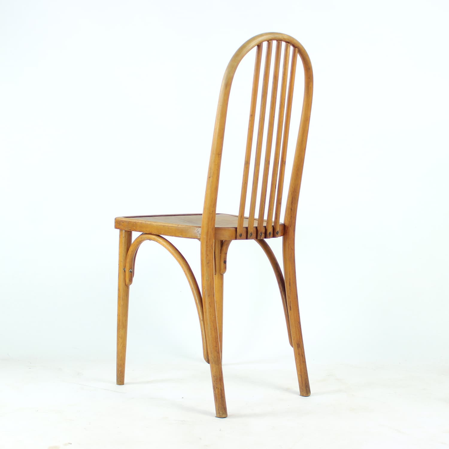 Krzesło gięte, dąb brązowy, Gebrüder Thonet Vienna, Czechosłowacja, lata 20. - 231909