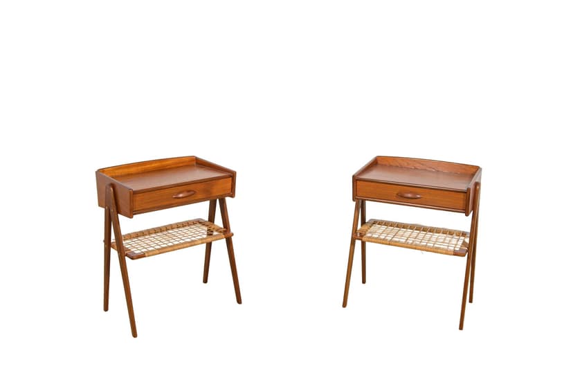 Para stolików nocnych, teak brązowy, rattan beżowy, proj. S. Rasmussen, Dania, lata 60.