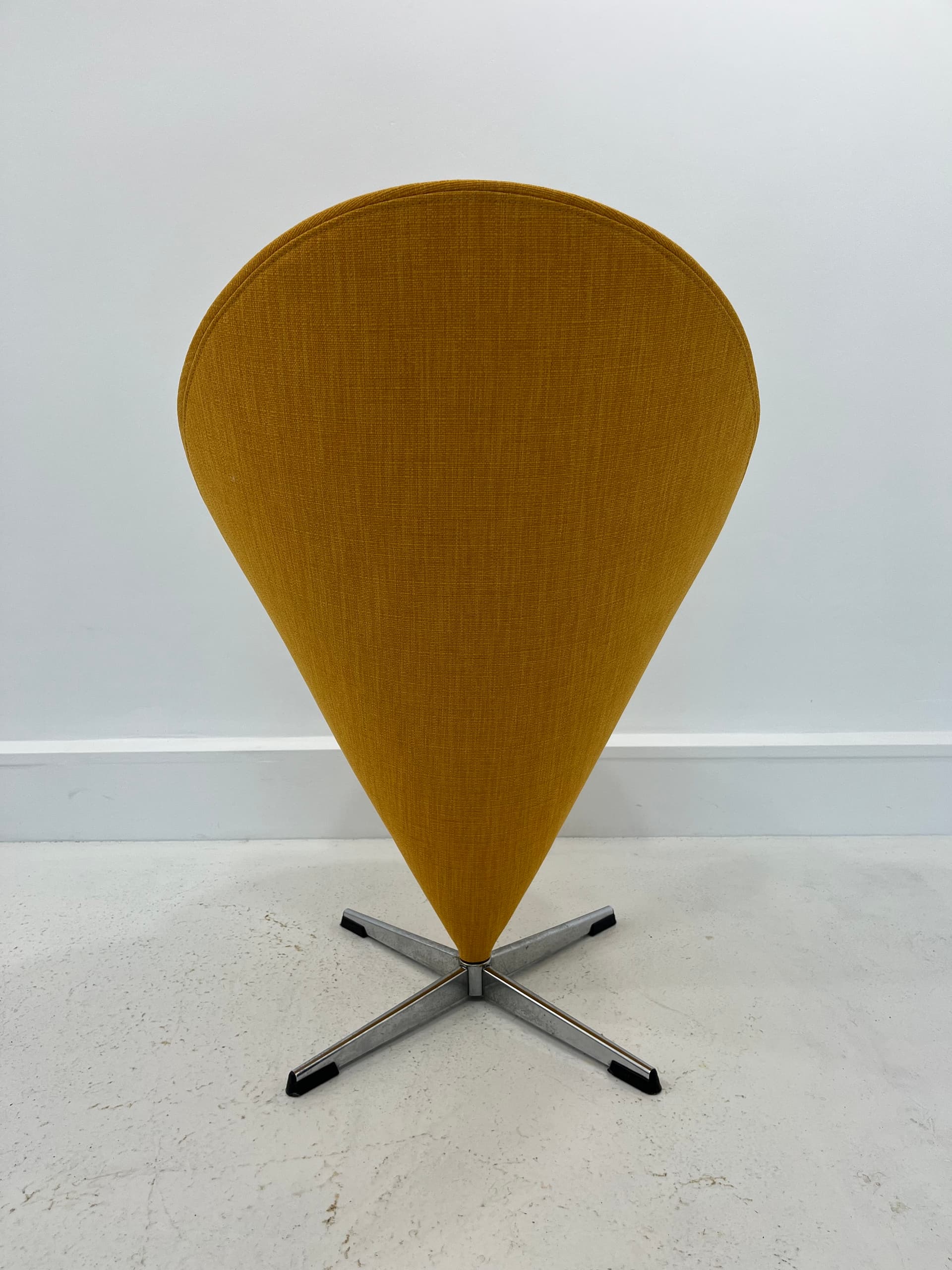 Fotel Cone, żółty, proj. V. Panton, lata 50. - 232030