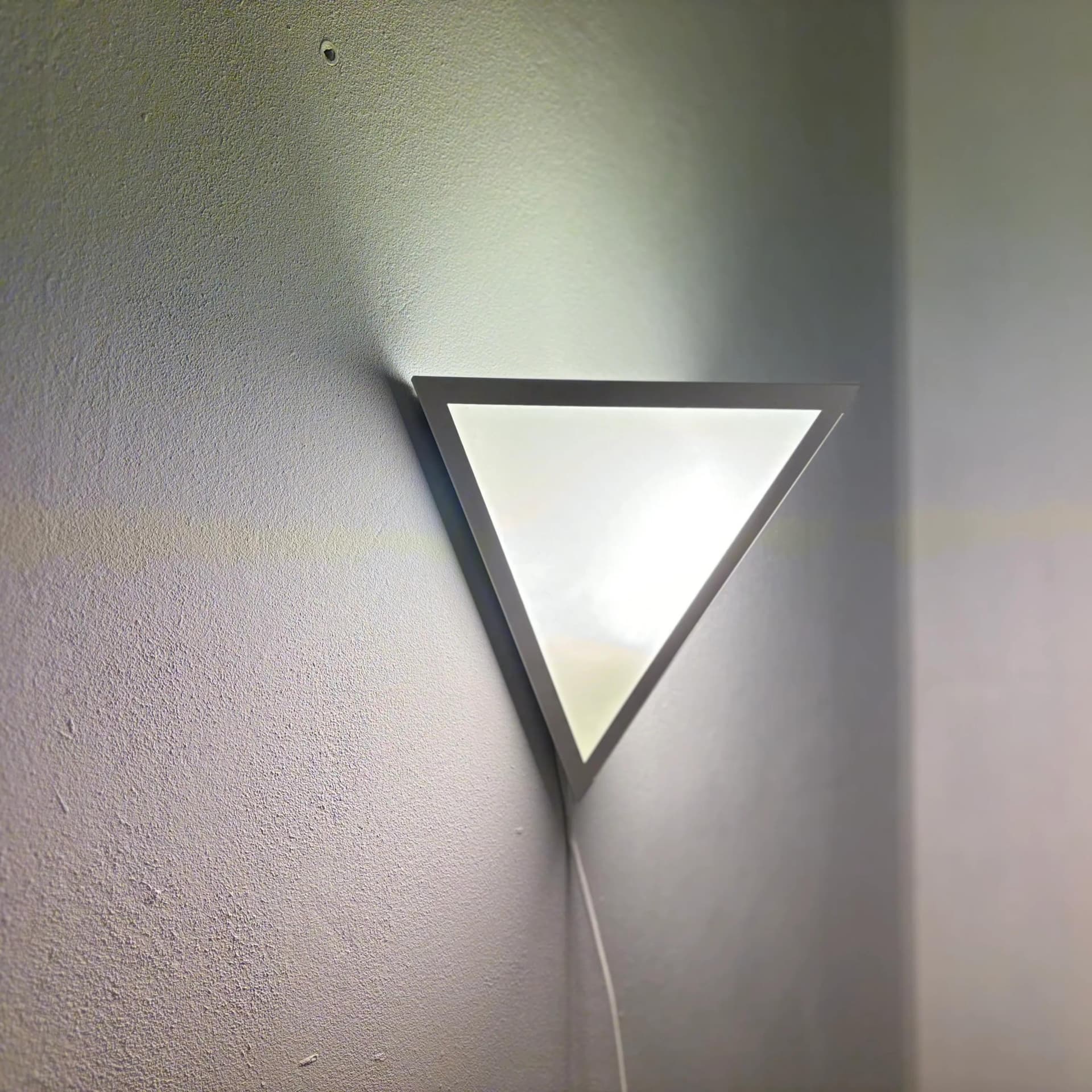 Kinkiet, biały, metal, szkło, Glashütte Limburg, Niemcy, lata 80. - 17672