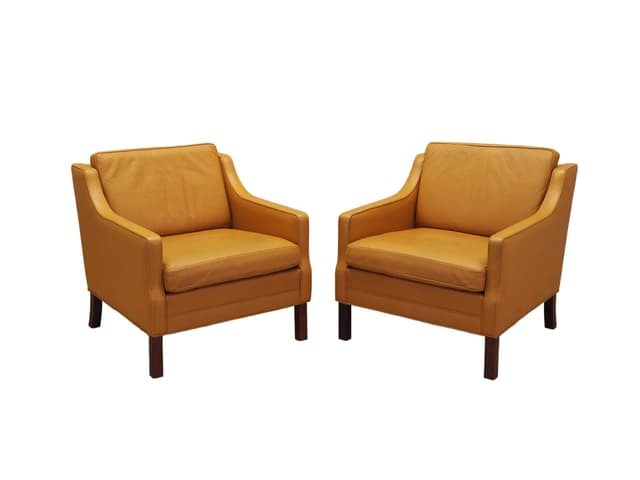 Set of Lounge Armchairs, yellow natural leather, beech, Denmark, 1970s. - DIMENSION