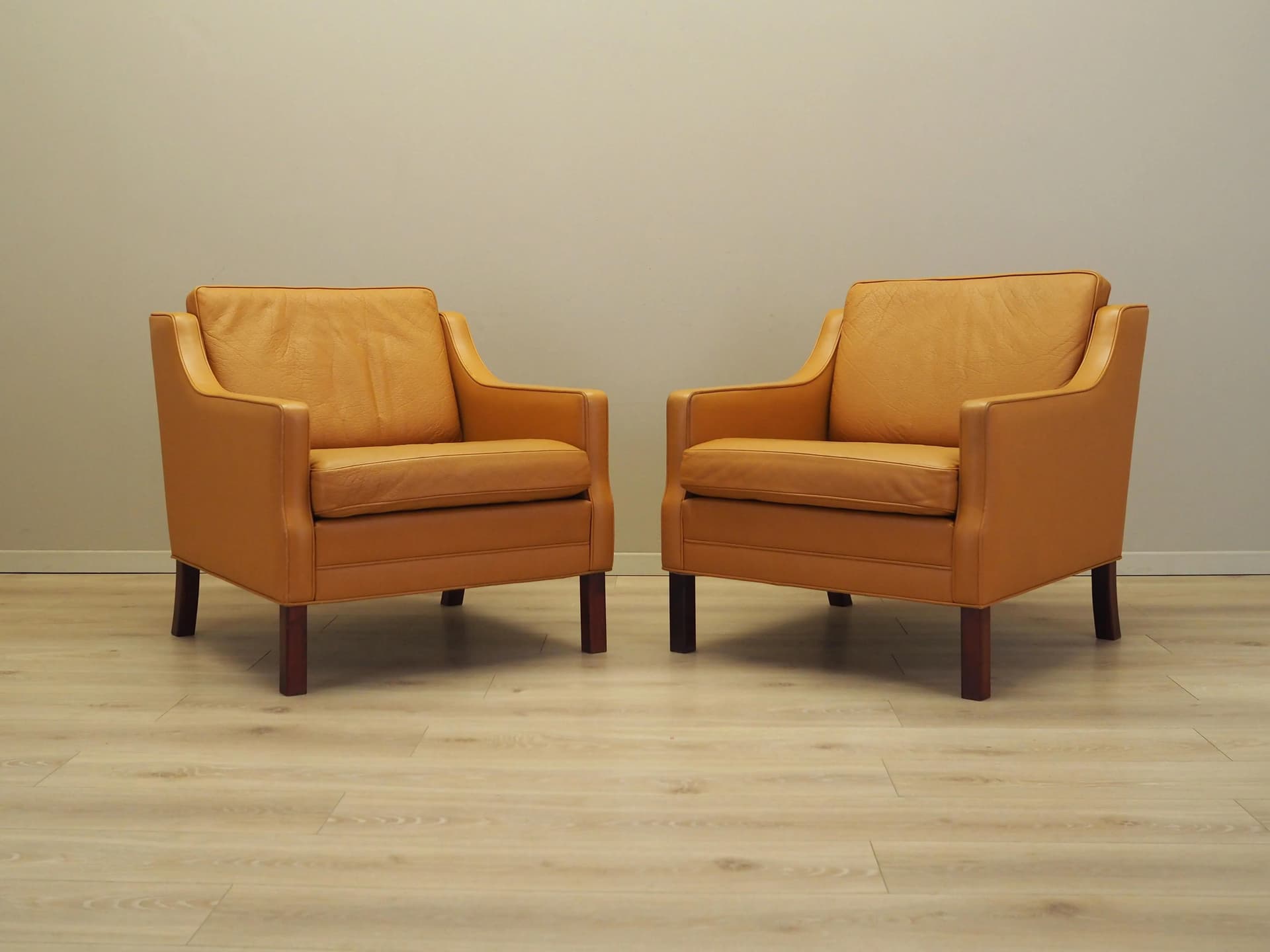 Set of Lounge Armchairs, yellow natural leather, beech, Denmark, 1970s. - 17456