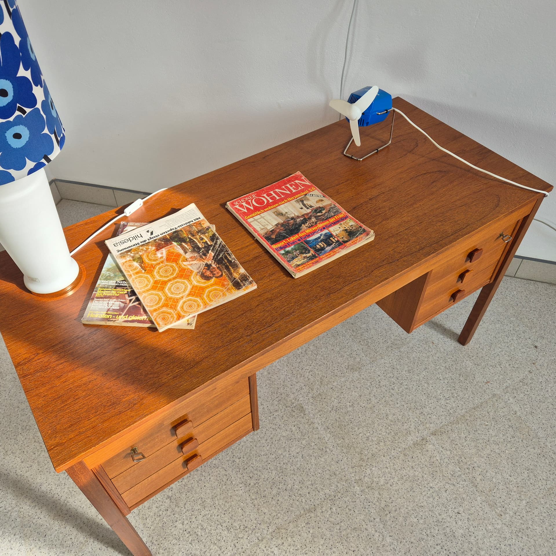 Biurko, Domino Møbler, teak brązowy, Dania, lata 60. - 240054