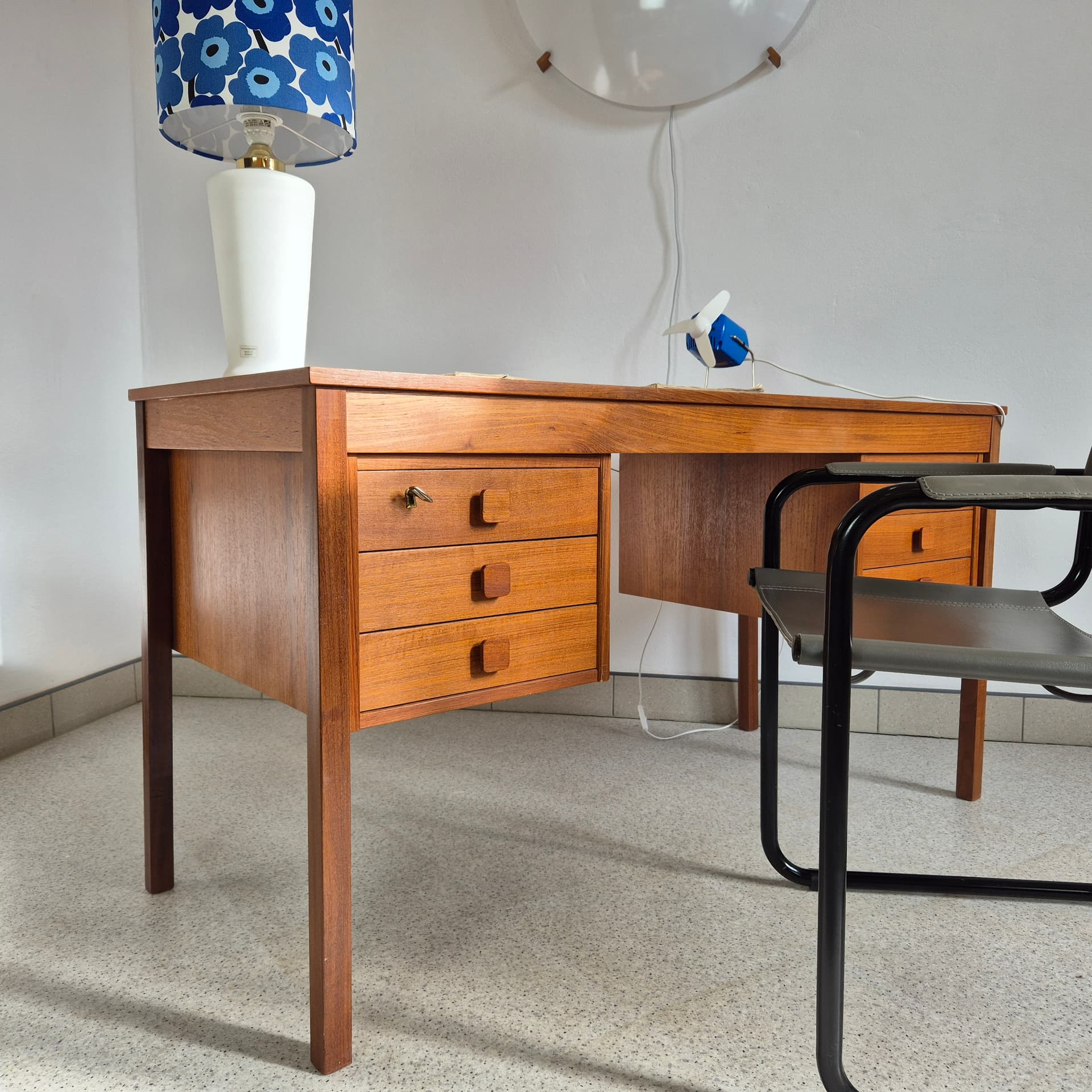 Biurko, Domino Møbler, teak brązowy, Dania, lata 60. - 240051