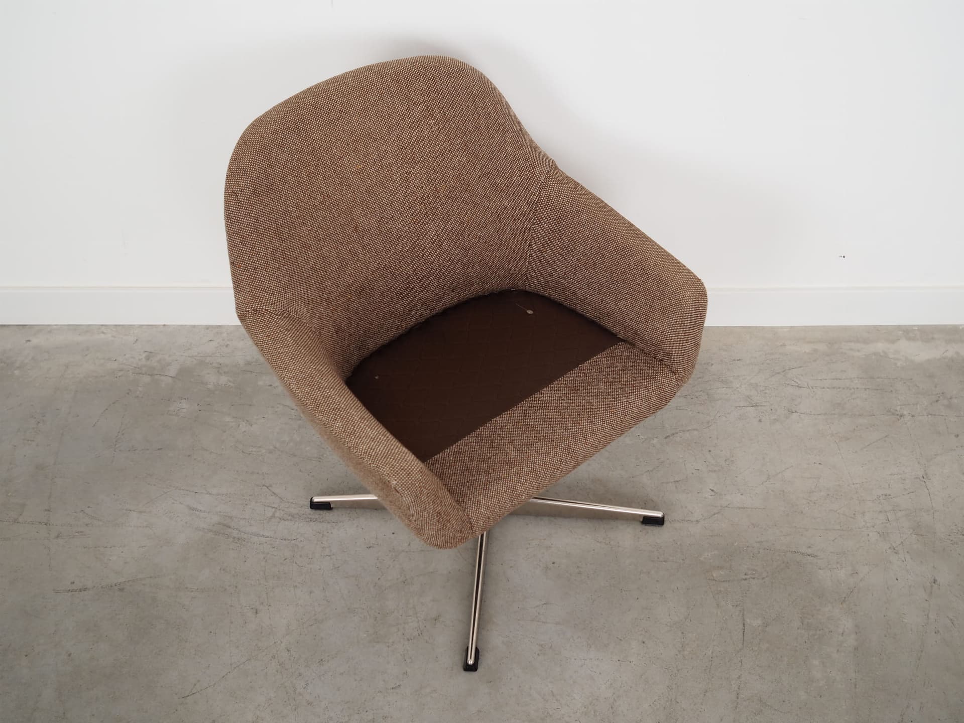 Armchair, brown fabric, metal, Denmark, 1970s - 77147