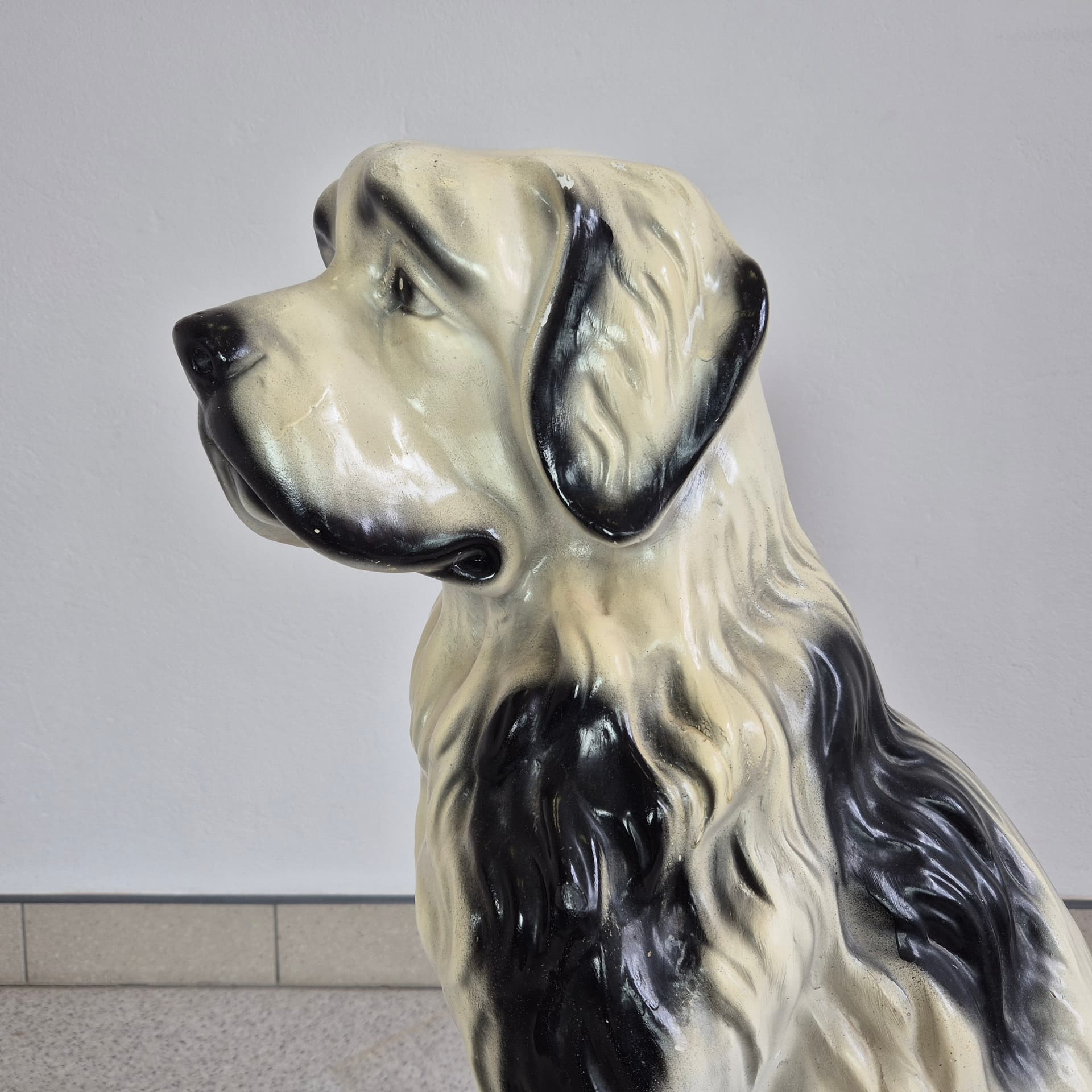 Figura bernardyna, ceramika beżowa, Niemcy, lata 60. - 240086