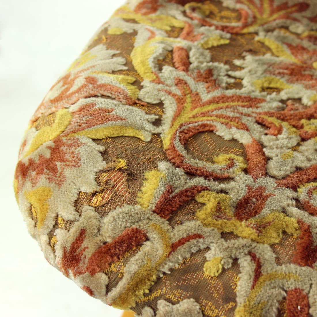 Krzesło Shell, velvet multicolor, dąb, proj. M. Navratil, Czechosłowacja, lata 60. - 240113