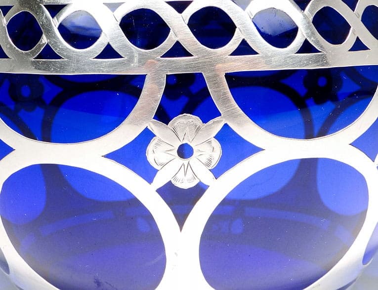 Bomboniera Art Deco, szkło kobaltowe, srebro, proj. J. Beck, Niemcy, lata 20. - 240357