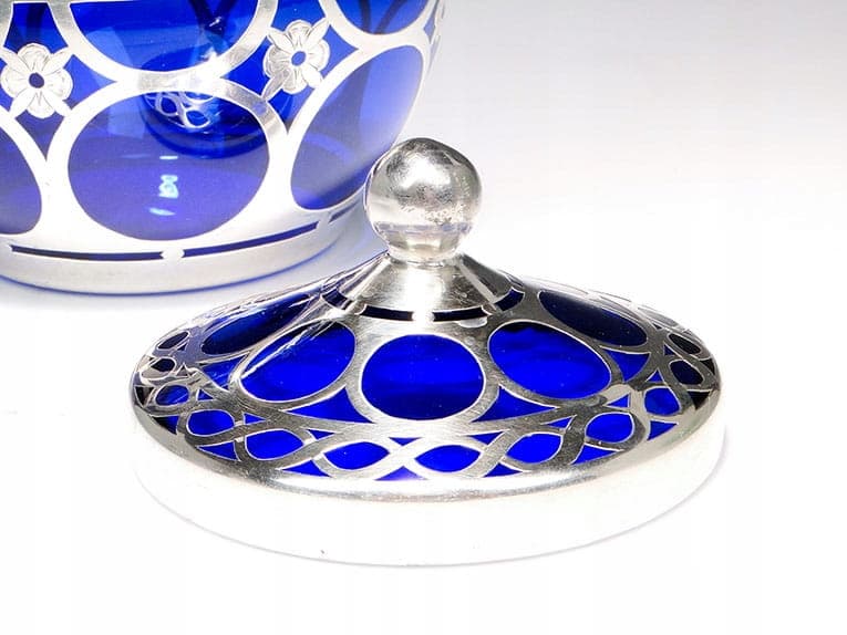 Bomboniera Art Deco, szkło kobaltowe, srebro, proj. J. Beck, Niemcy, lata 20. - 240349