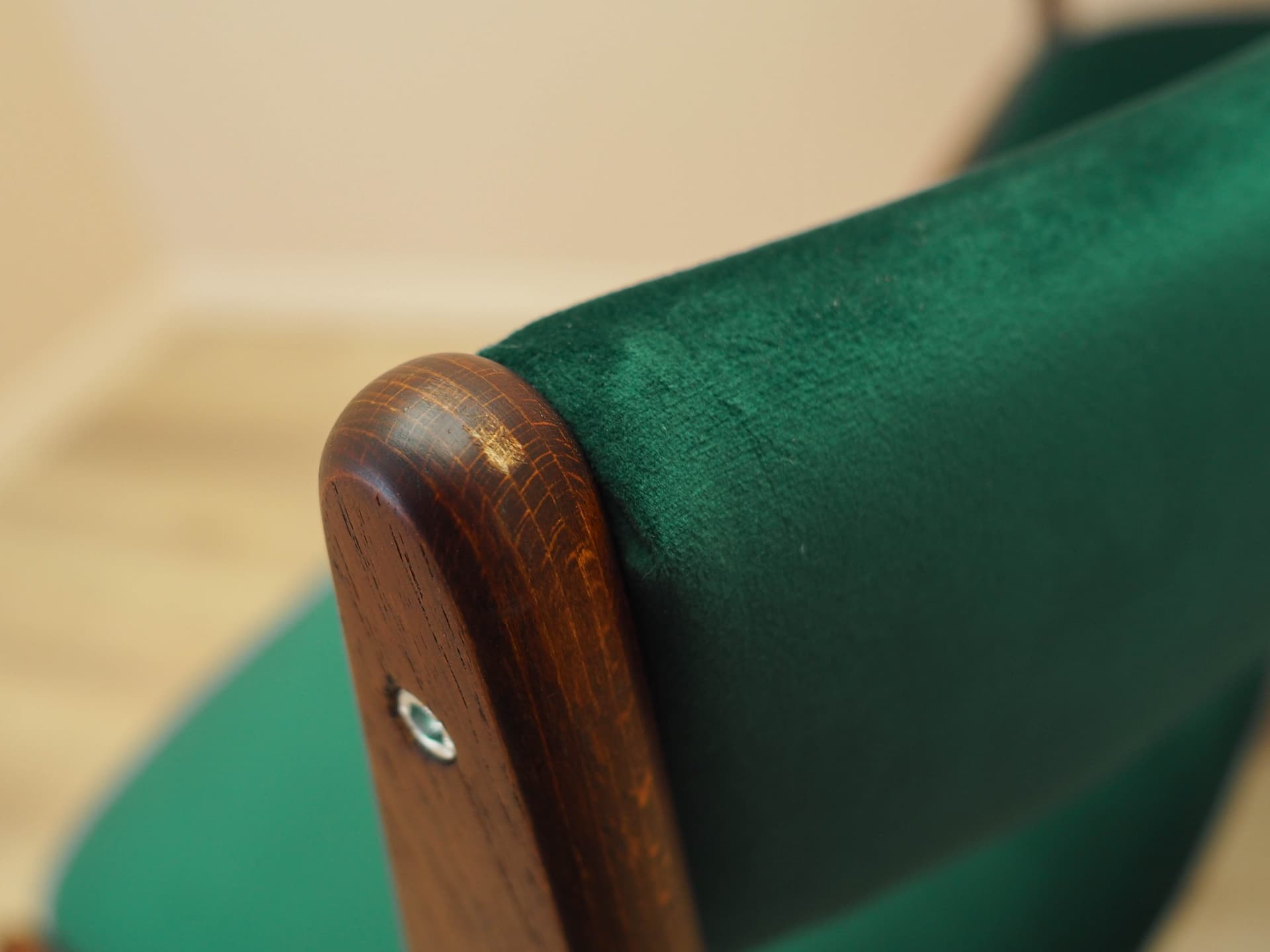 Komplet sześciu krzeseł, teak, velvet zielony, Dania, lata 70. - 240466