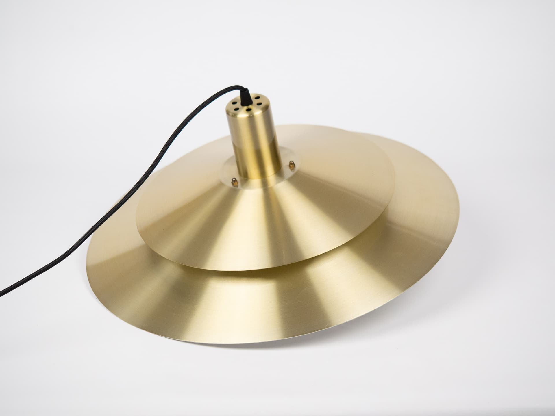 Lampa wisząca Verona, złoty metal, proj. K. Wiborg, Jeka, Dania, lata 70. - 242142