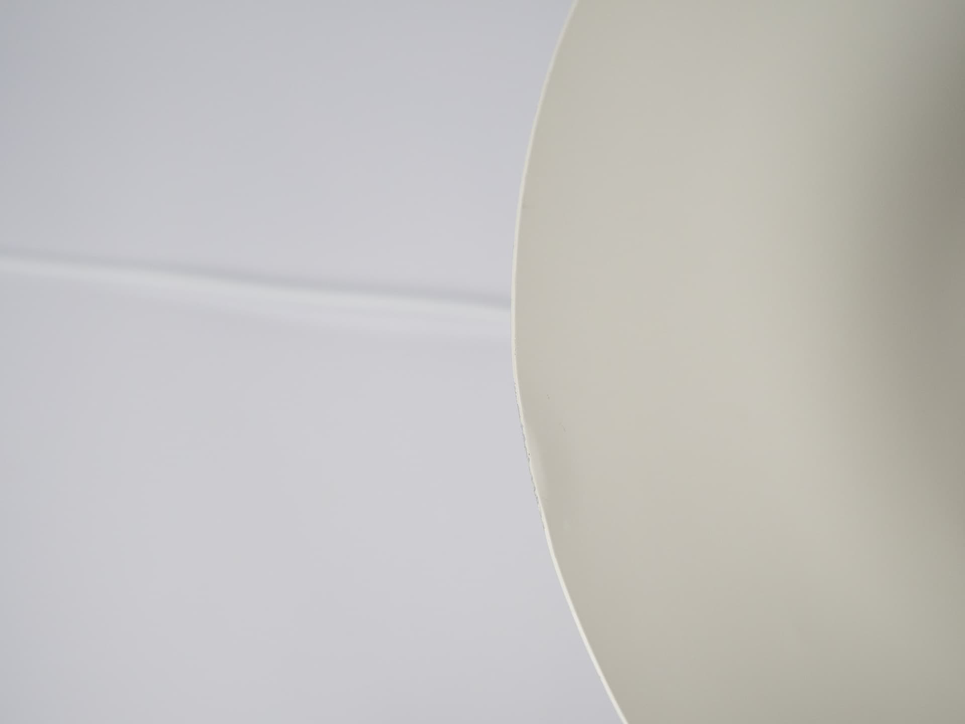 Lampa wisząca PH 5, biały, metal, proj. P. Henningsen, Louis Poulsen, Dania, lata 80. - 242645