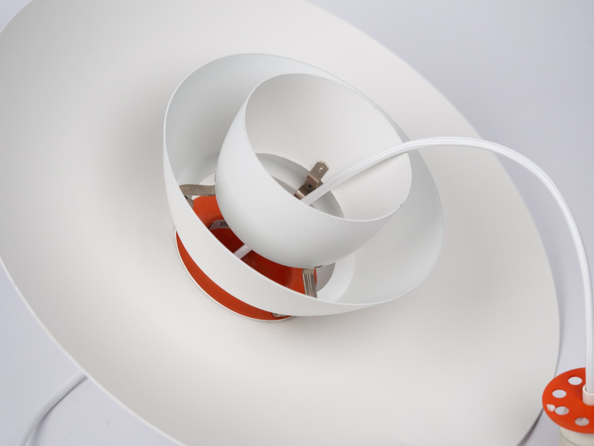 Lampa wisząca PH 4/3, biały, aluminium, proj. P. Henningsen, Louis Poulsen, Dania, lata 90. - 242668