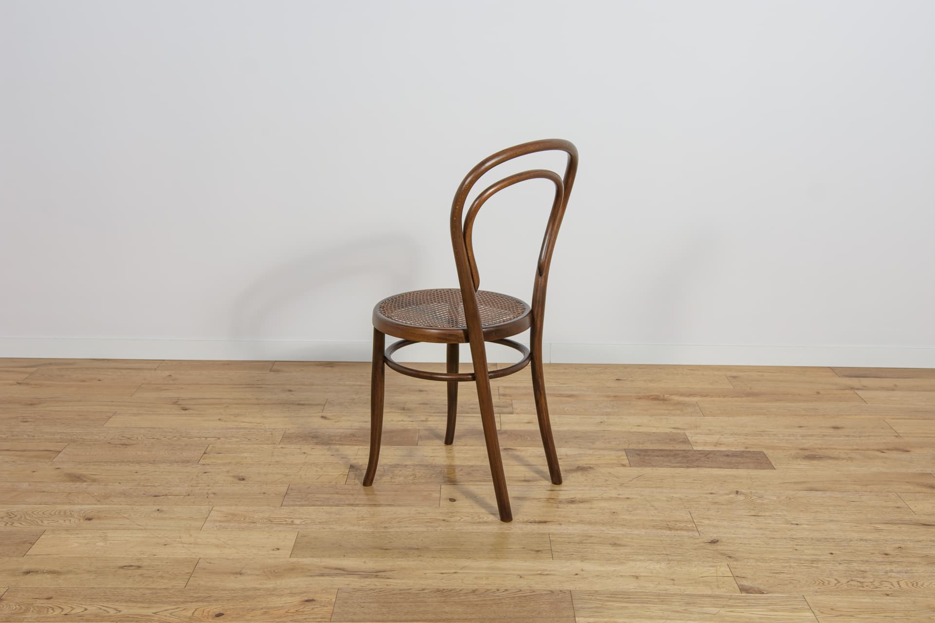 Komplet czterech krzeseł No. 14, drewno brązowy, rattan jasny, proj. J. Hoffmann, Austria, pocz. XX w. - 242980