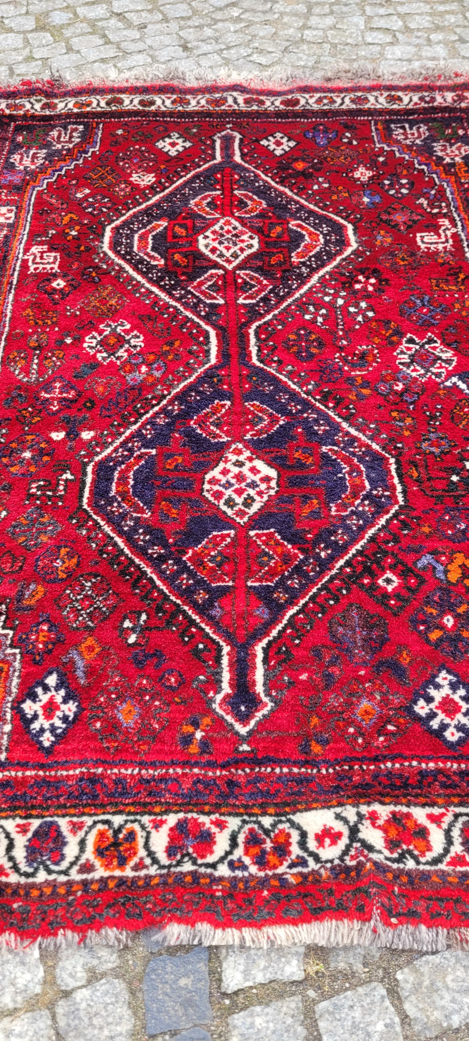 Dywan Kaszkaj, 117x162cm, czerwony, wełna, Iran, lata 60. - 243387