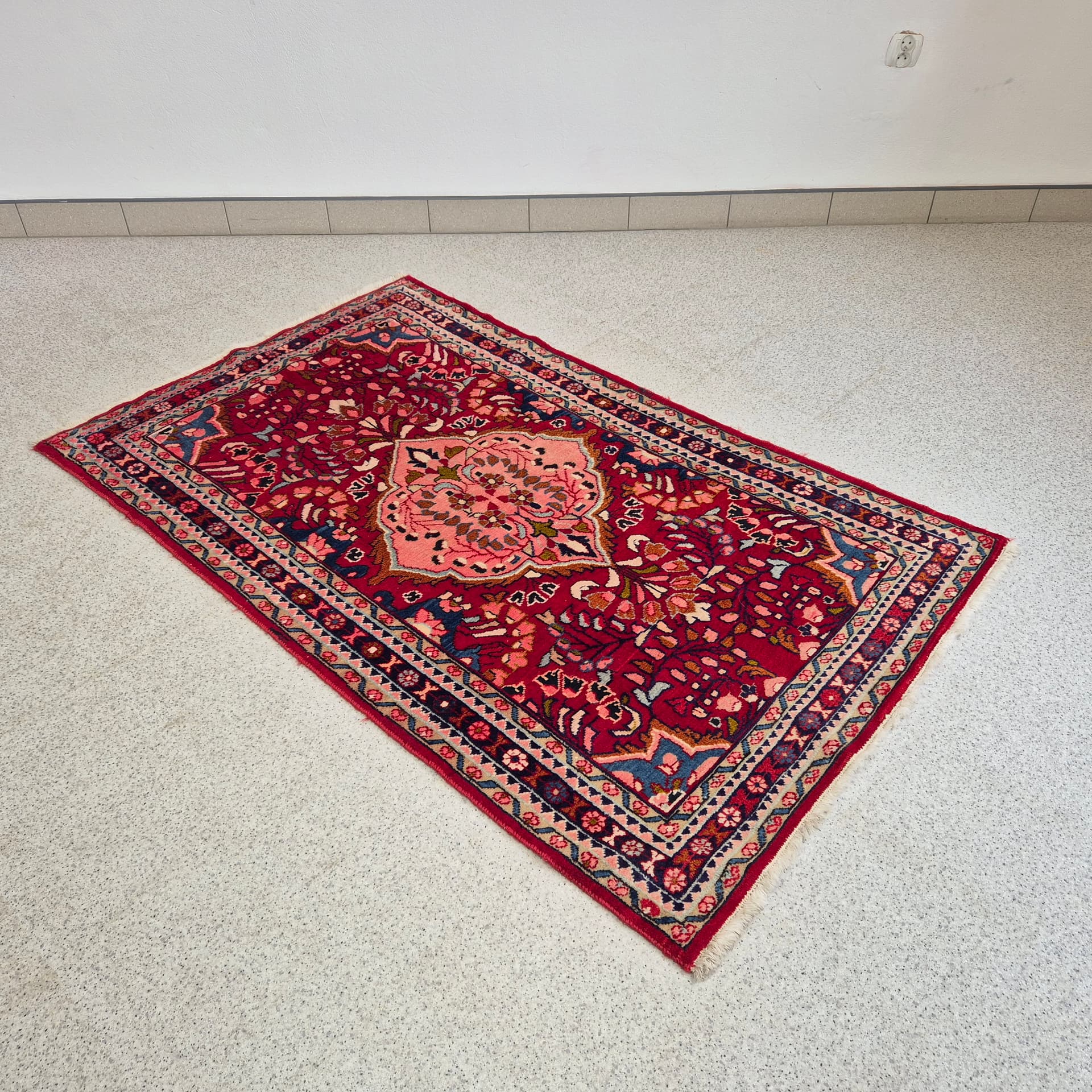 Dywan Lilian 180x110 cm, multikolor, wełna, Iran, lata 60. - 243522