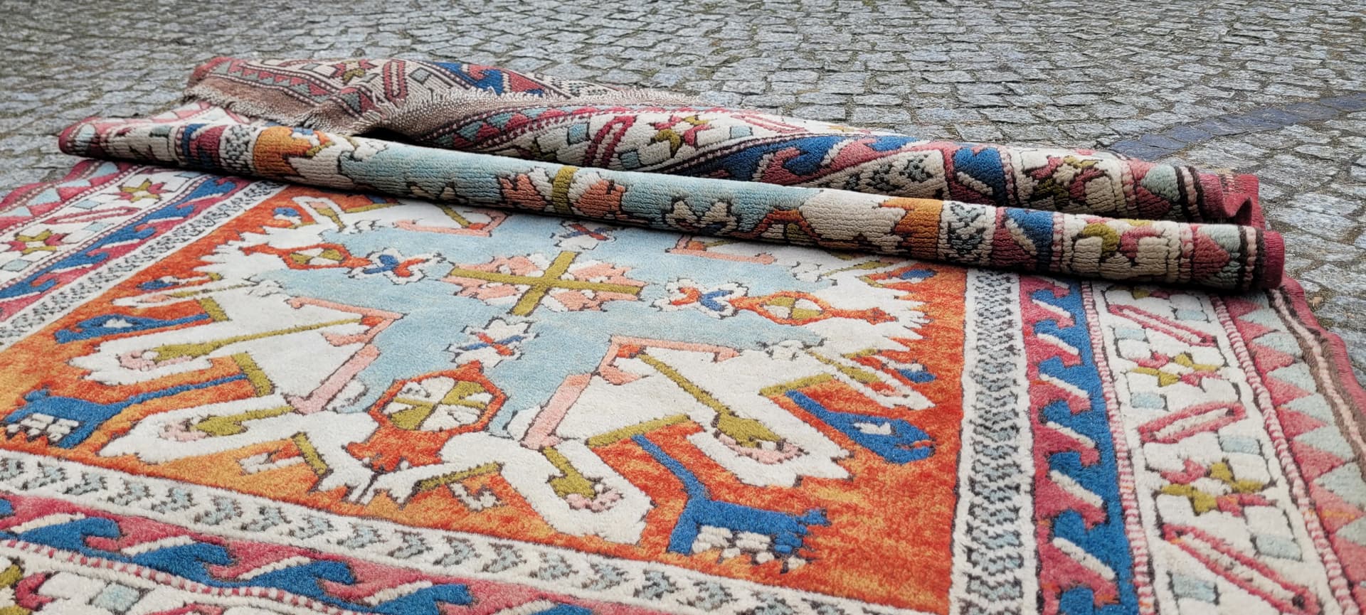 Rug Kazak 195x140 cm, multicolor wool, Turkey, 1970s. - 243533