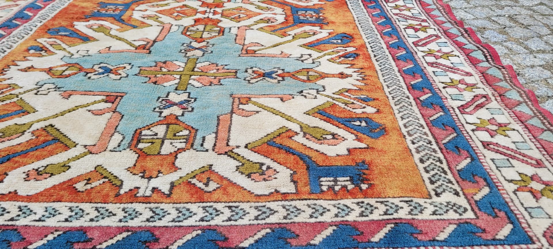 Rug Kazak 195x140 cm, multicolor wool, Turkey, 1970s. - 243534