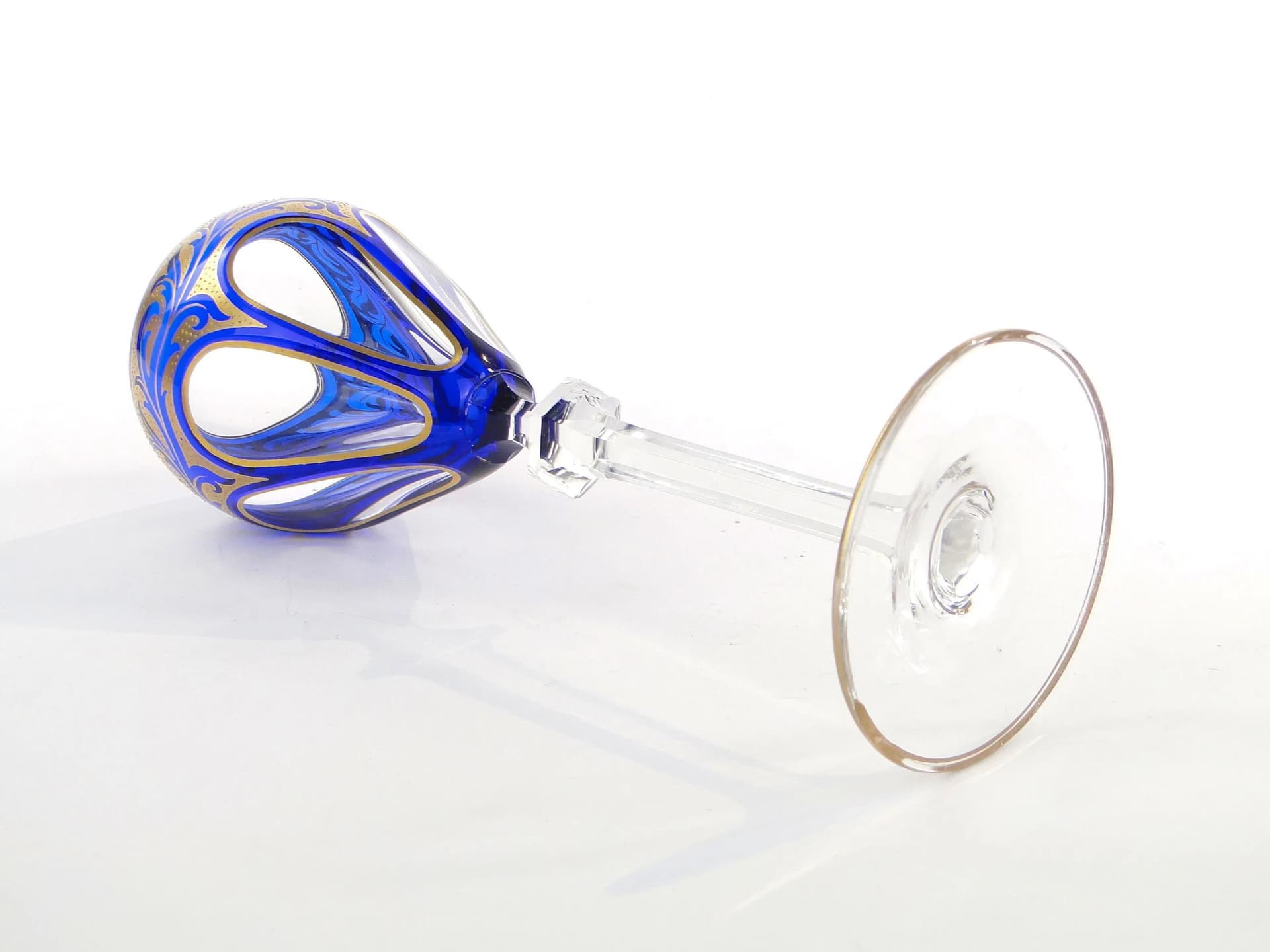 Kielich remer, szkło niebieskie bezbarwne, Huta Egerman, Czechosłowacja, 1880-1900 - 18089