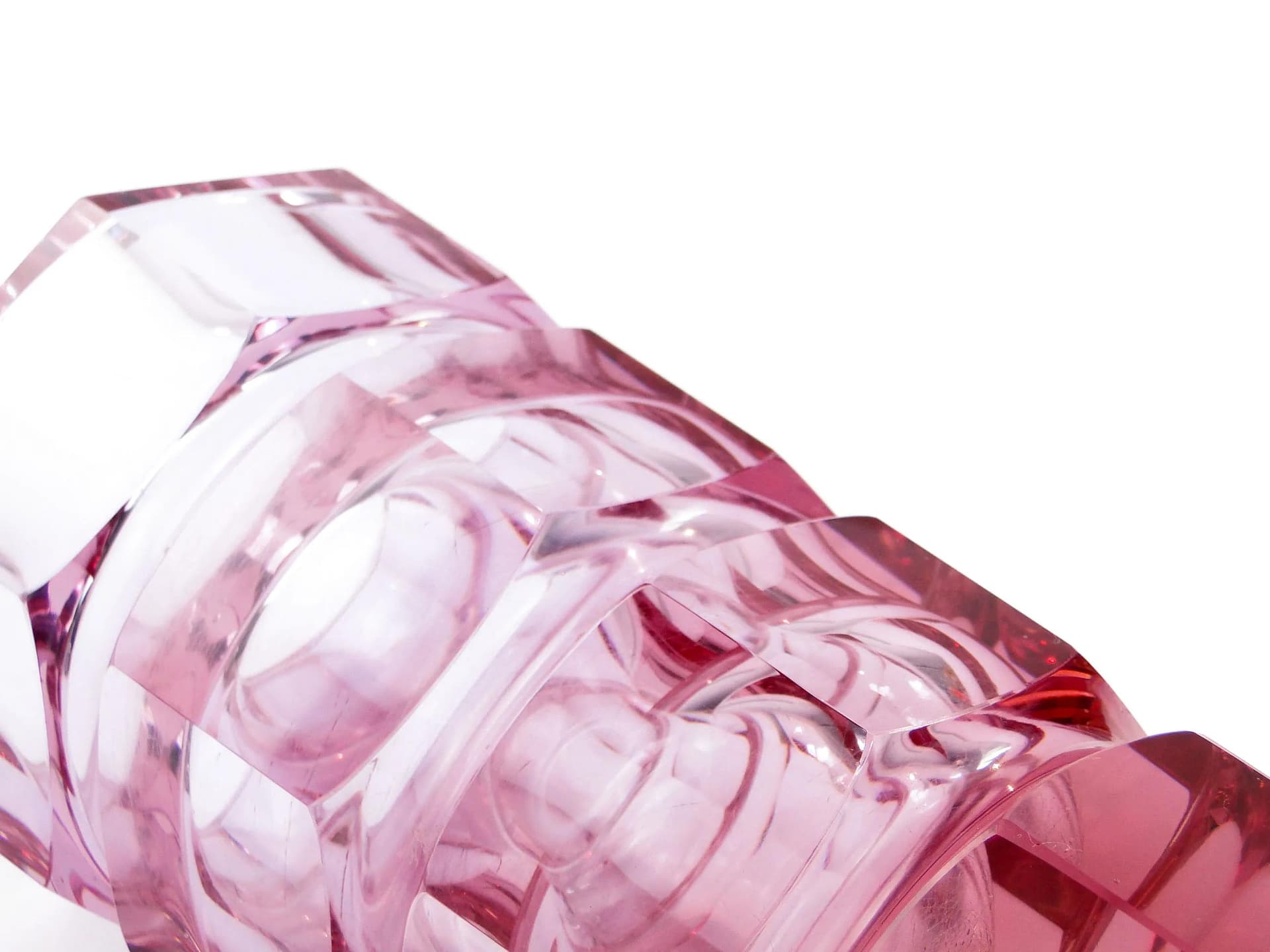 Wazon kryształowy aleksandrytowy, fioletowy, proj. J. Hoffmann, Austria, lata 30. - 18070