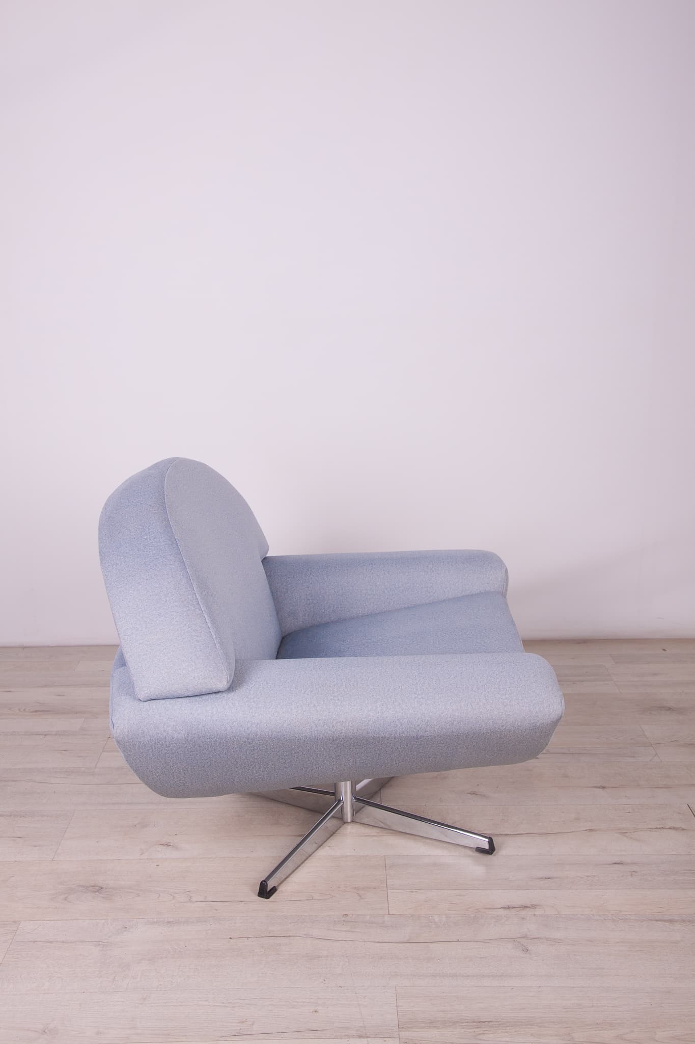 Lounge set Capri, blue velvet, chrome, by J. Andersen, Sweden, 1960s. - 246717