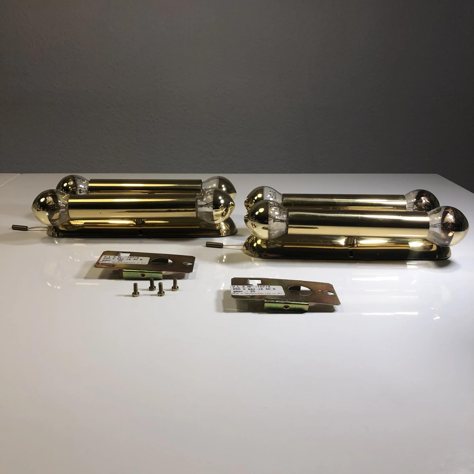 Pair of wall sconces, golden, metal, V.L.S Leuchten, Germany, 1980s. - 18166