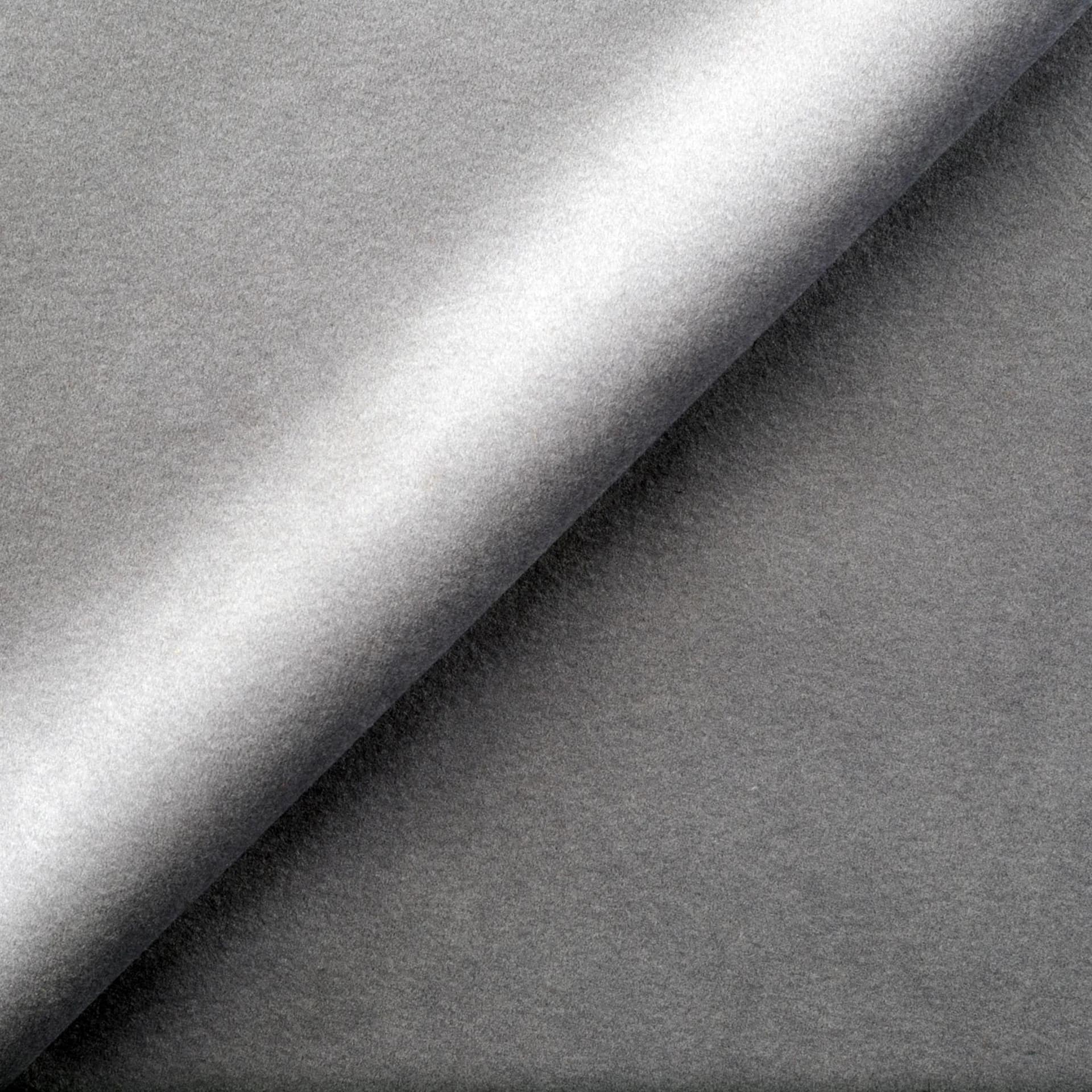 Sofa Alta, srebrny velvet, drewno, Polska, lata 90. - 18342