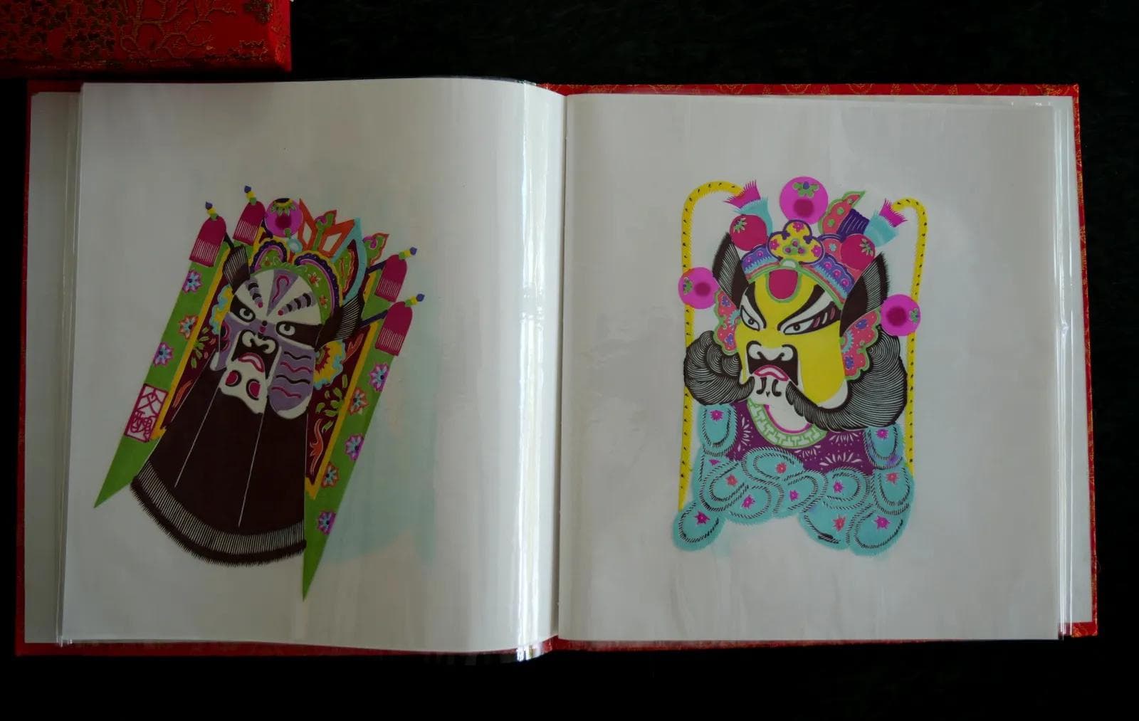 Album z wycinankami Yuxian County, multikolor, papier jedwab, Chiny, lata 60. - 18691