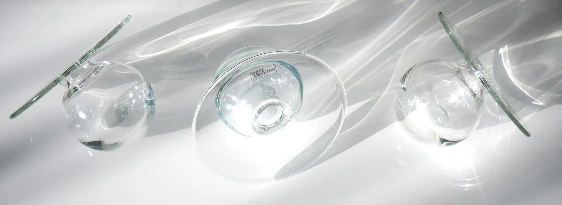 Przezroczysty zestaw trzech minimalistycznych wazonów szklanych, Deru Design, Niemcy, lata 80. - 18685