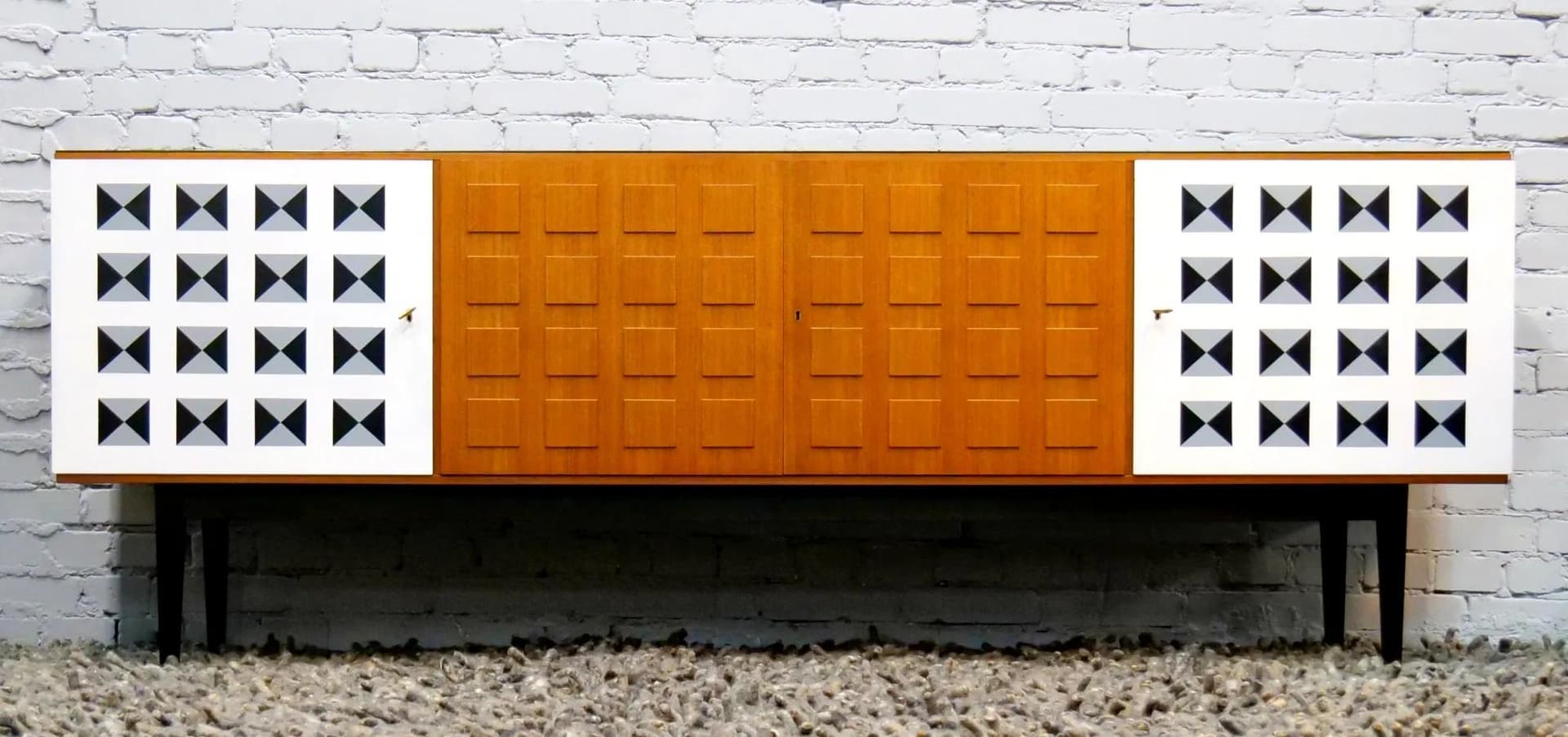 Sideboard modernist, teak, black glass, Sweden, 1960s. - 18670