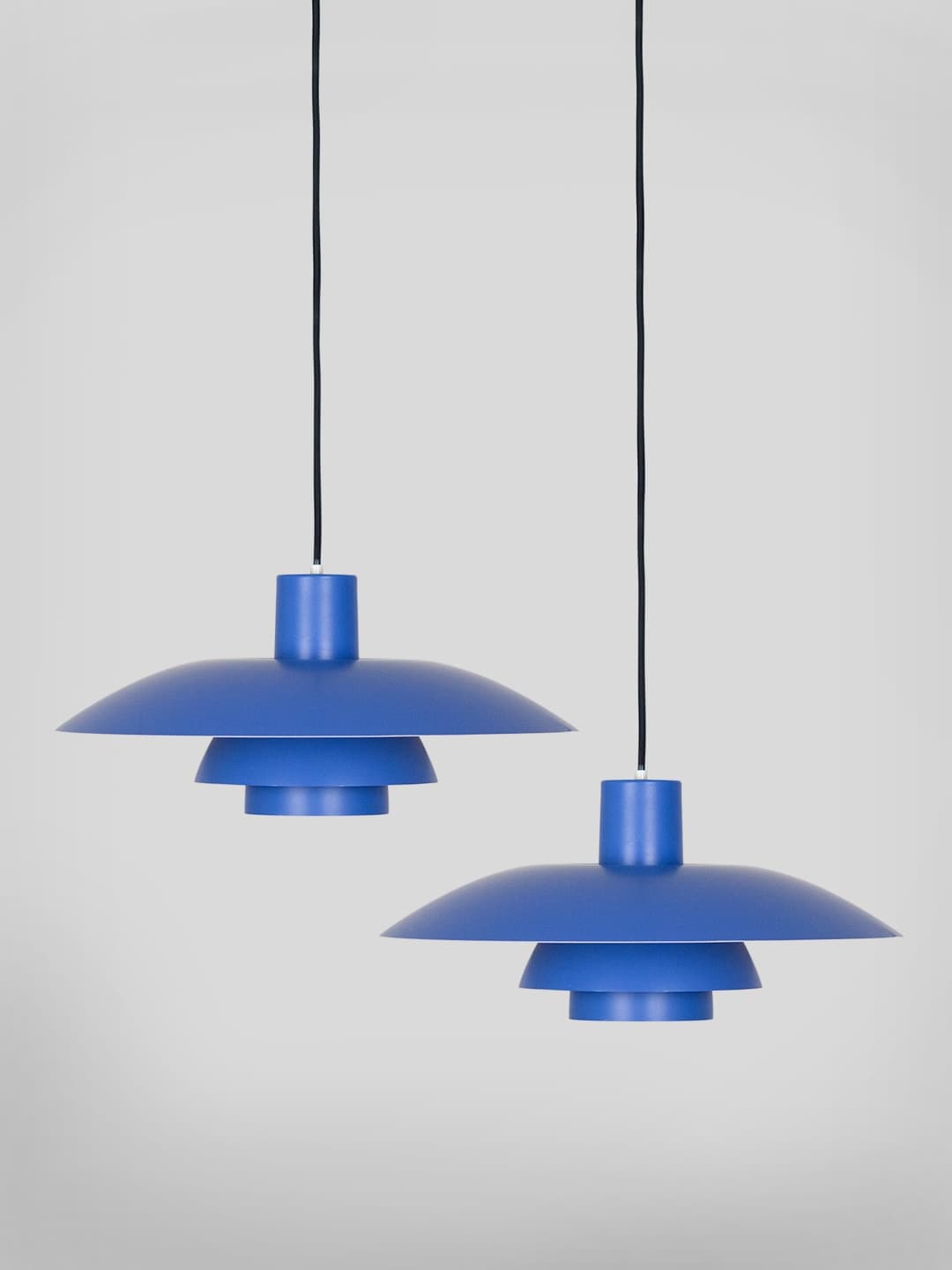 Para lamp wiszących PH 4/3, aluminium niebieski, proj. P. Henningsen, Louis Poulsen, Dania, lata 70. - 255704