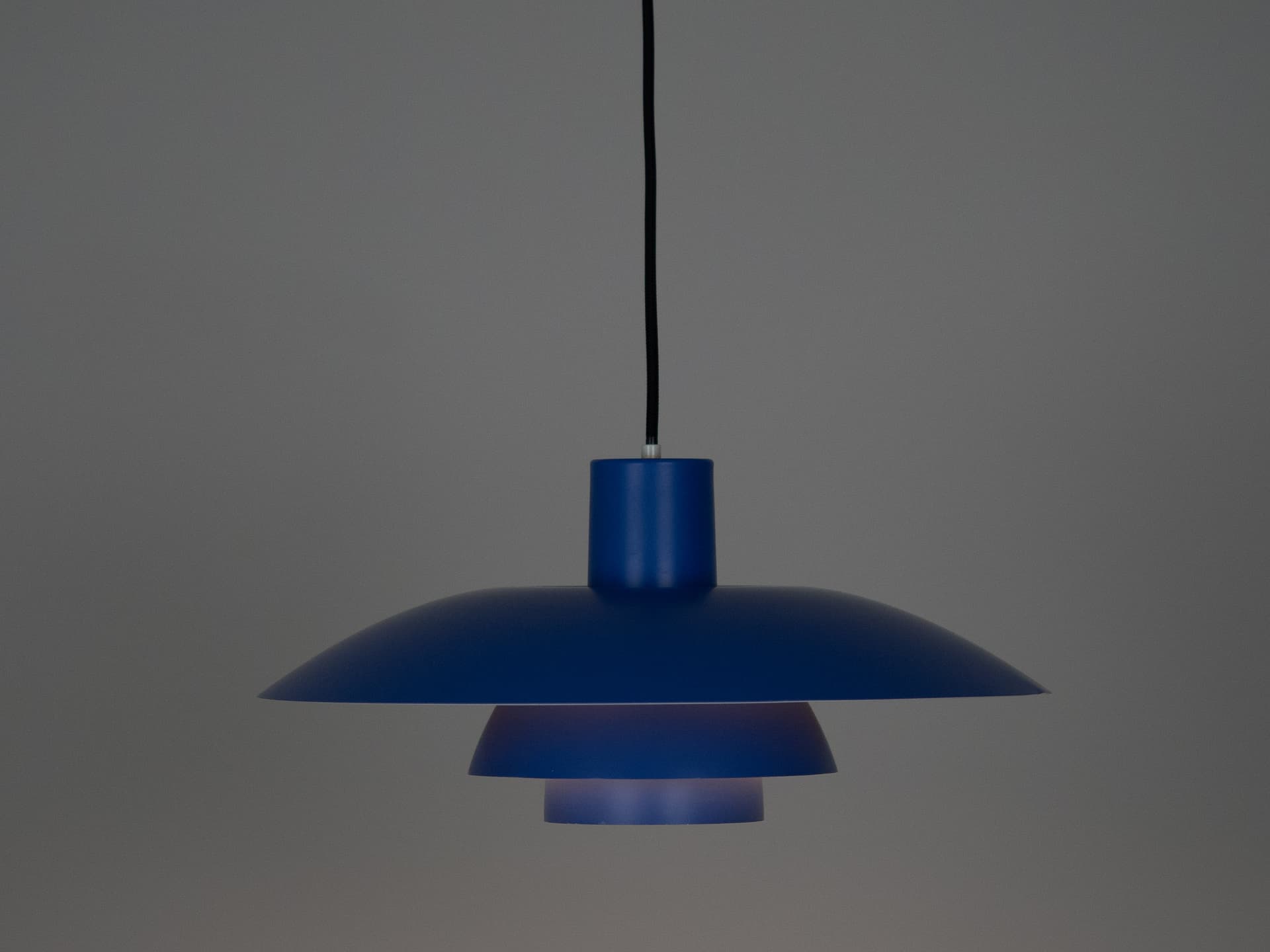 Para lamp wiszących PH 4/3, aluminium niebieski, proj. P. Henningsen, Louis Poulsen, Dania, lata 70. - 255695