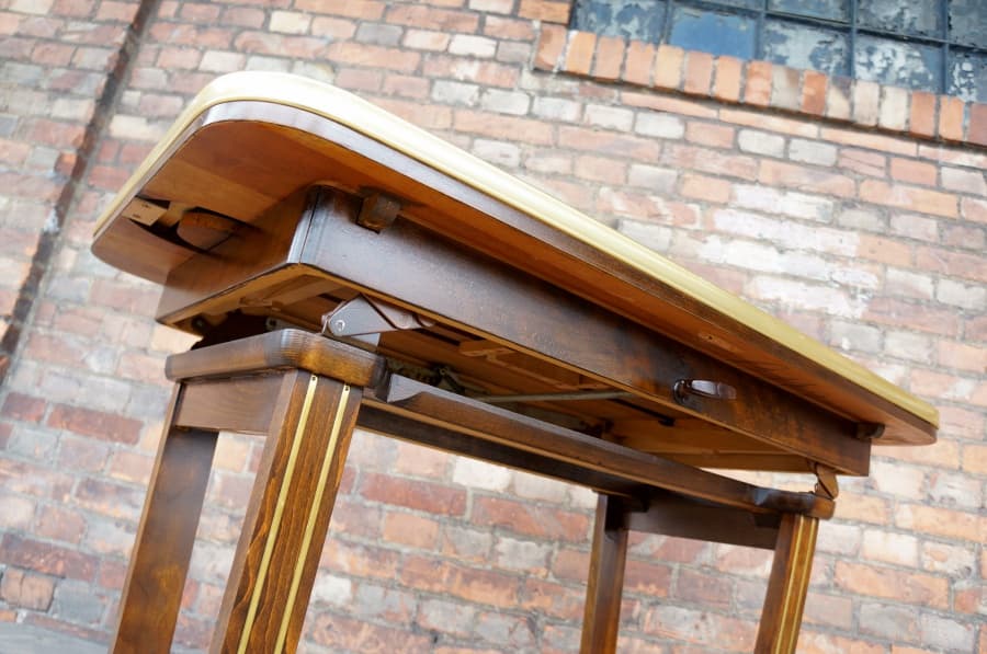 Extendable Table Rockabilly, black glass, brown wood, France, 1950s. - 18609