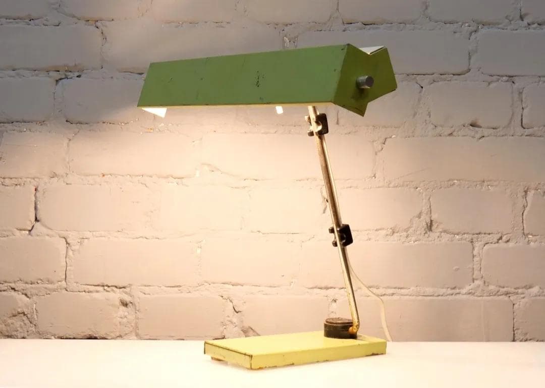 Desk lamp, olive, metal, by K. Musinowski, East Germany, 1970s. - 18909