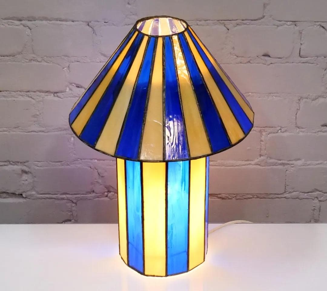 Lampa stołowa witrażowa, multikolor, szkło, Francja, lata 70. - 18887