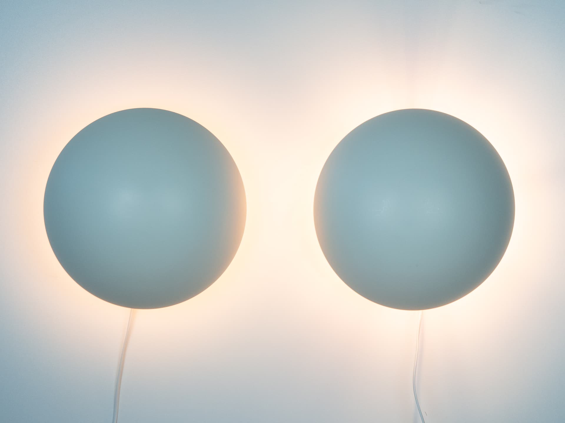 Pair of wall sconces PH Hat Maxi, grey aluminium, by P. Henningsen, Louis Poulsen, Denmark, 1960s. - 260684