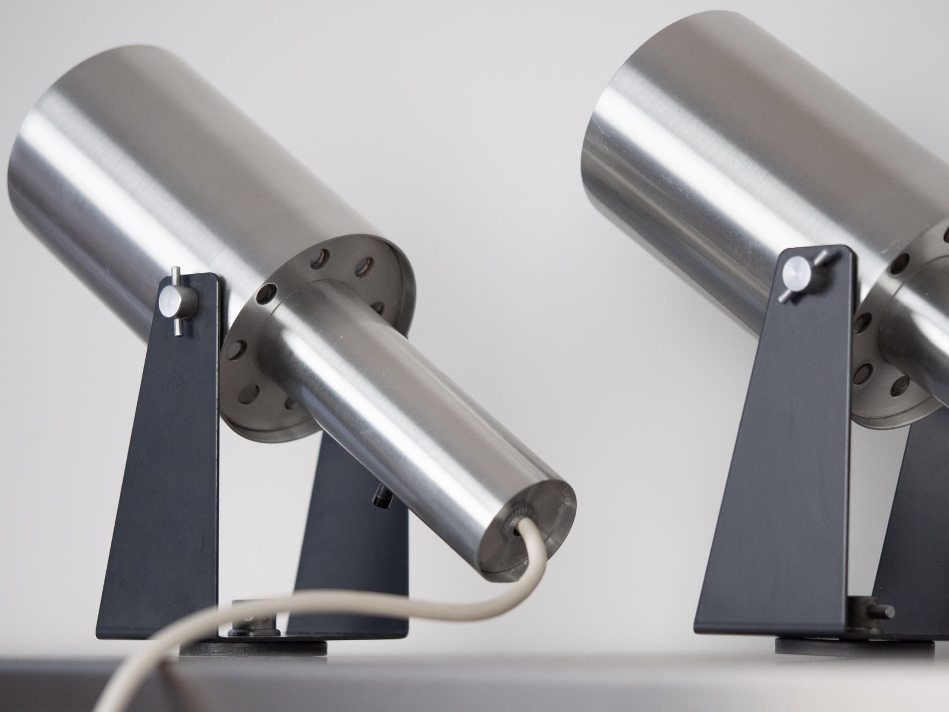 Pair of wall sconces Sonet, silver aluminum, Fog & Mørup, Denmark, 1960s. - 260818