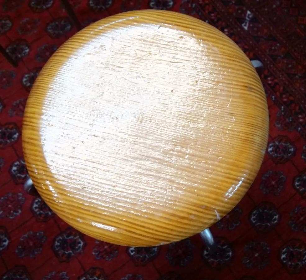 Para taboretów Dot, drewno sosna, stal chrom, proj. A. Jacobsen, dla Fritz Hansen, Dania, lata 60. - 19023