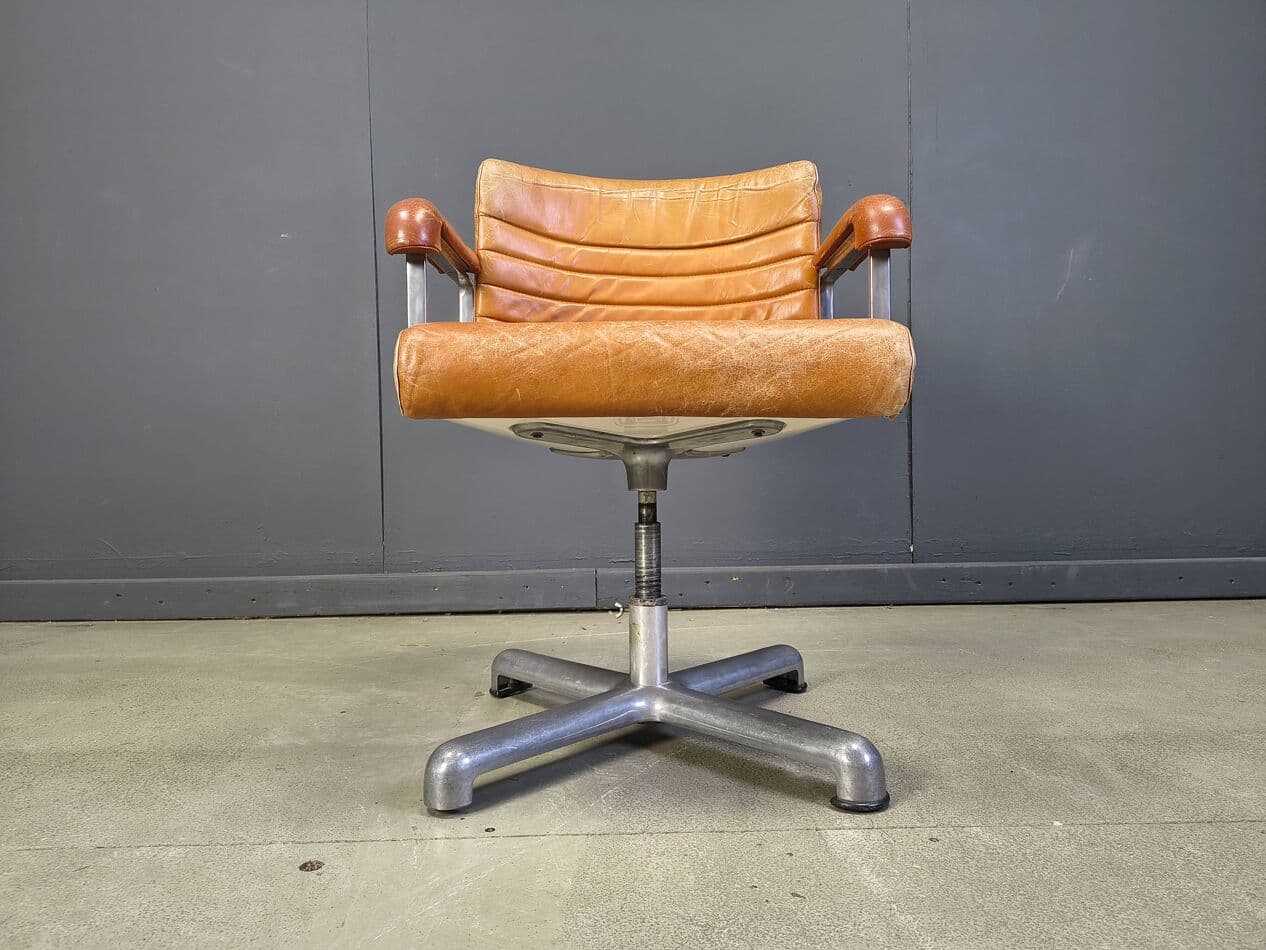 Office chair K Series, brown leather, aluminium, by E. Sottsass, Poltronova, Italy, 1970s. - 275724