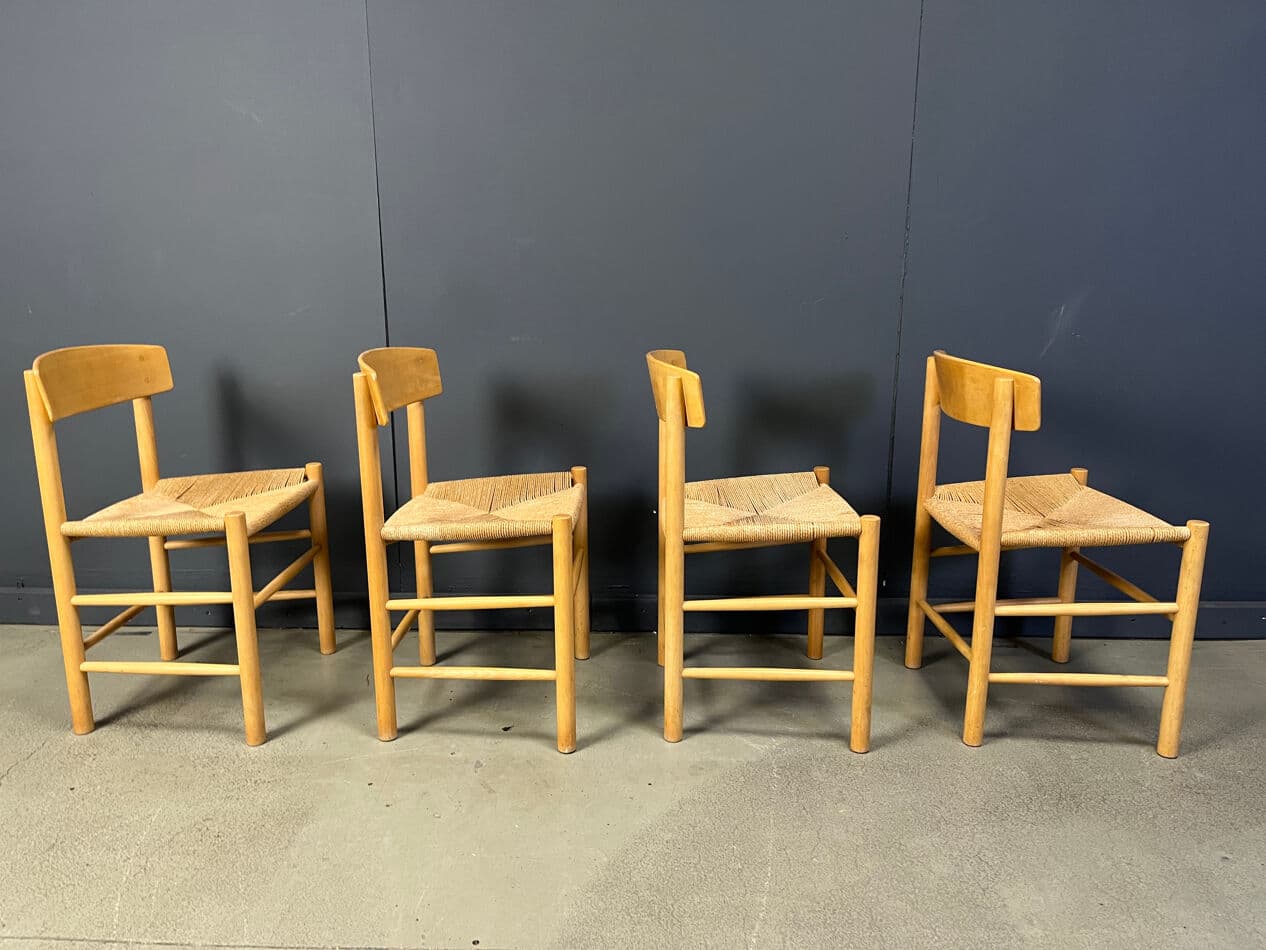 set of four chairs J39, beige oak, by B. Mogensen, Fredericia, Denmark, 1980s - 275197