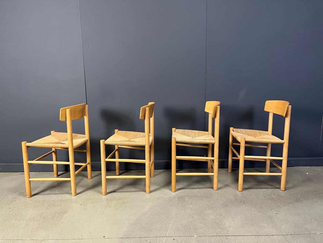 set of four chairs J39, beige oak, by B. Mogensen, Fredericia, Denmark, 1980s - 275194